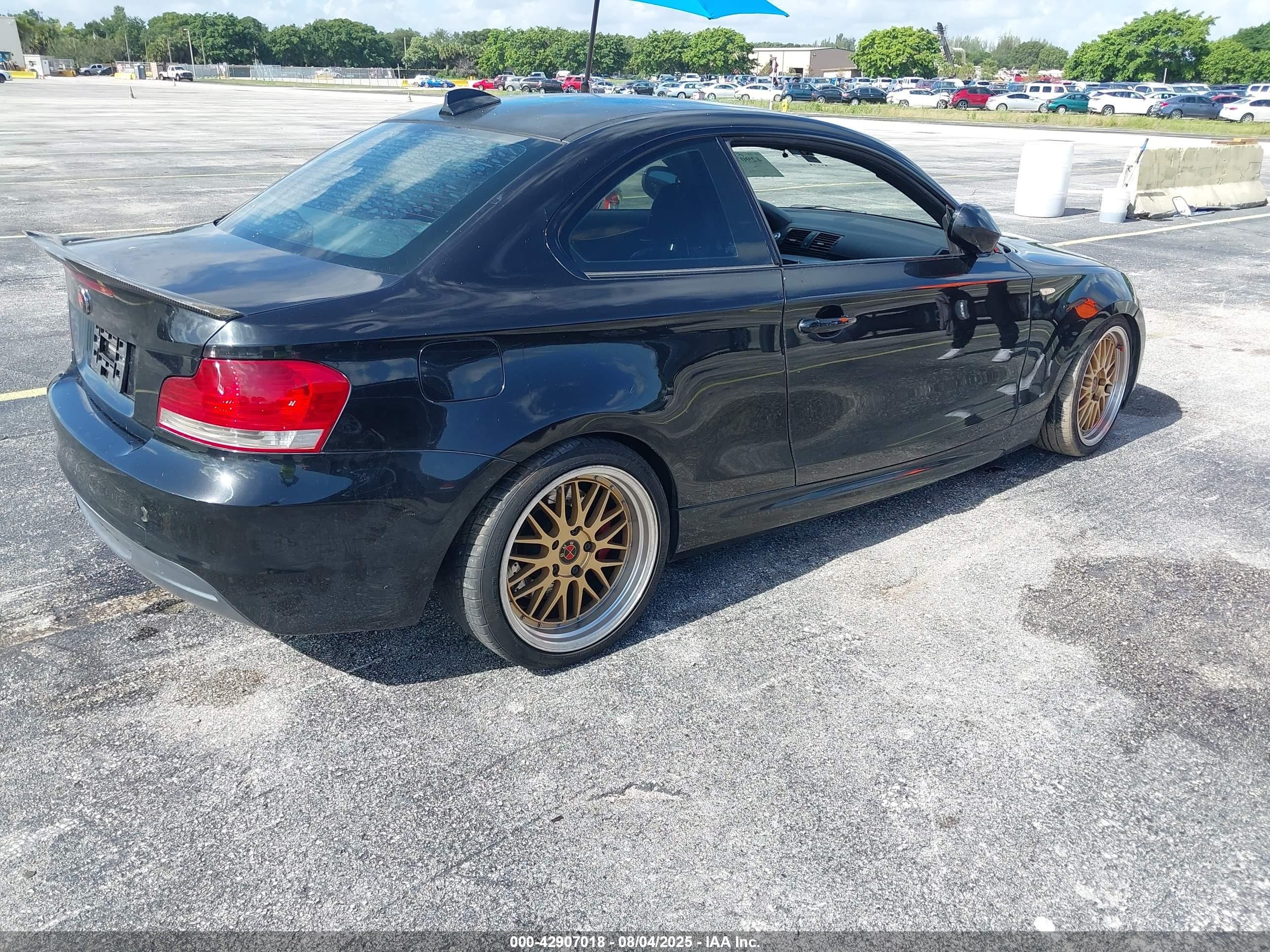 2010 Bmw 135i   Black vin: WBAUC7C58AVK96301