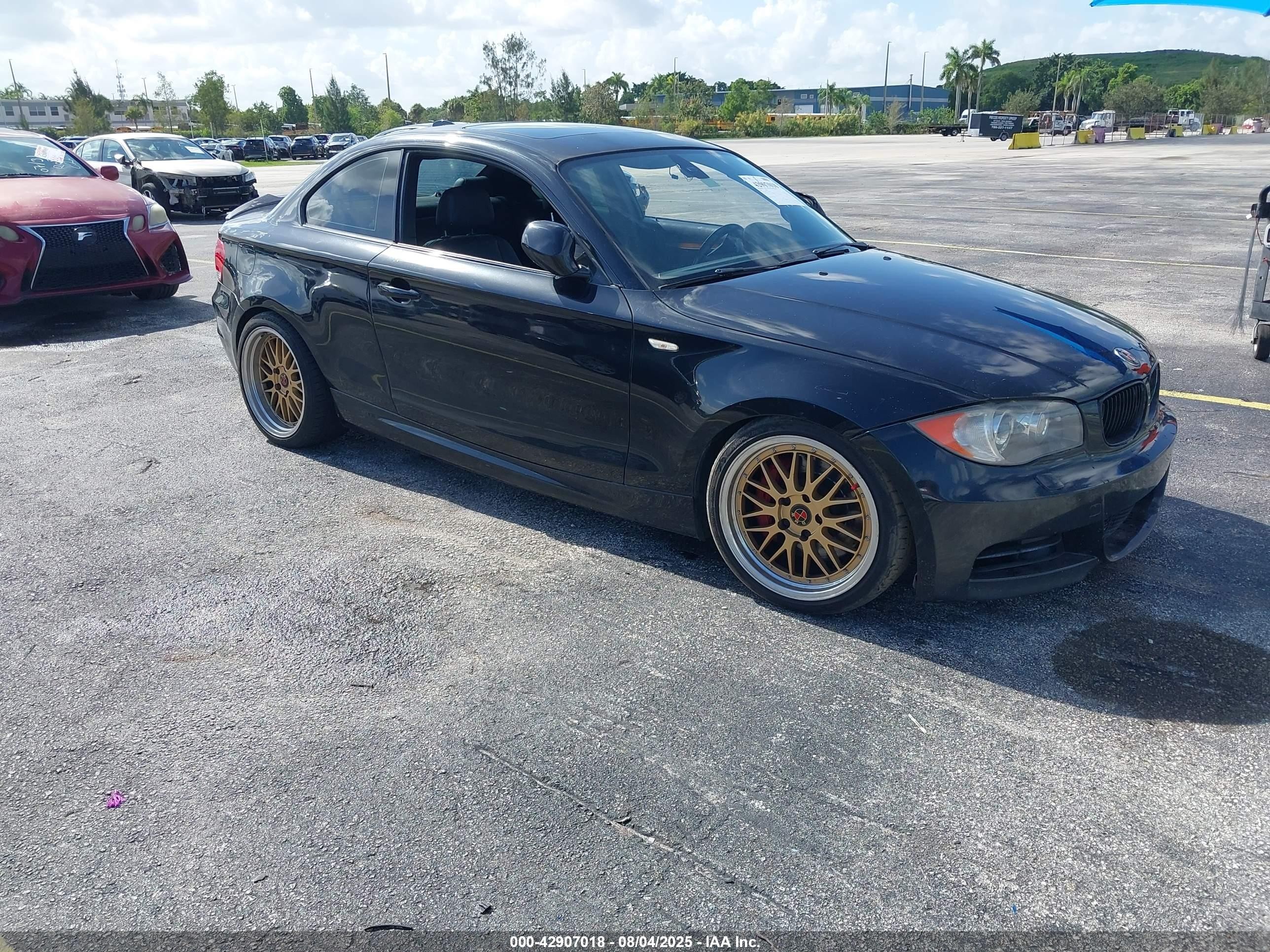 2010 Bmw 135i   Black vin: WBAUC7C58AVK96301