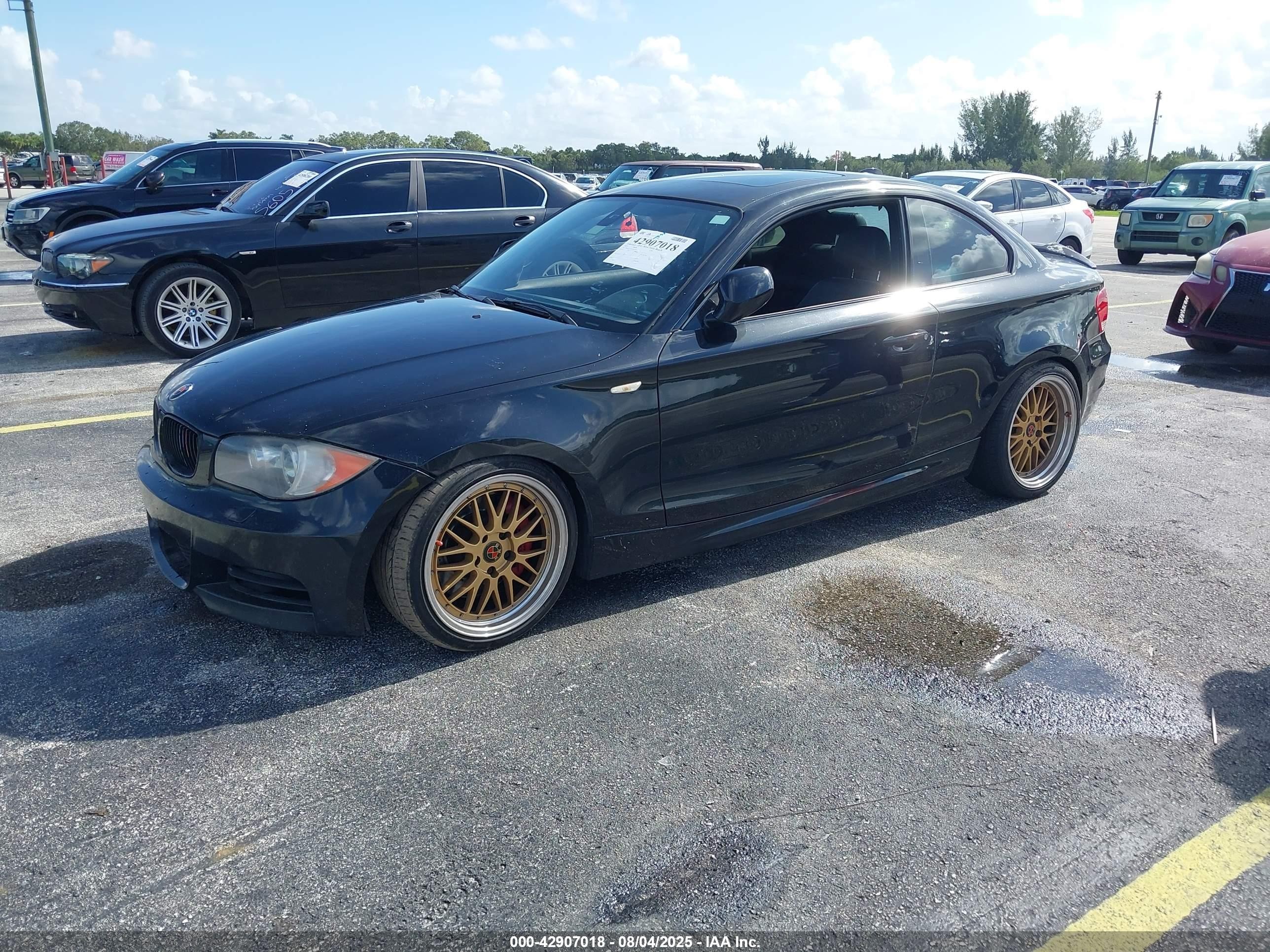 2010 Bmw 135i   Black vin: WBAUC7C58AVK96301