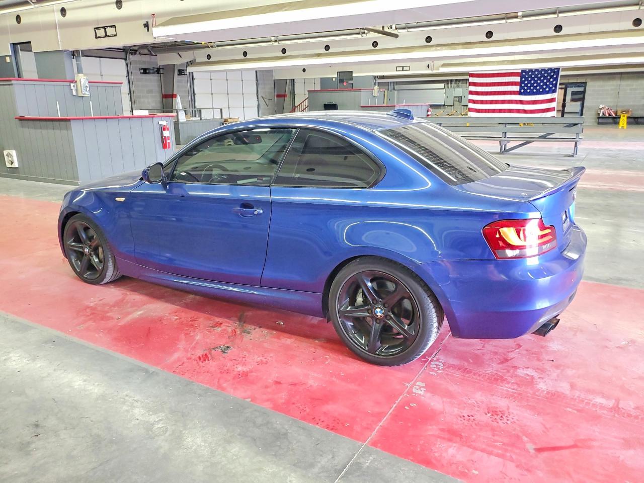 2010 Bmw 135 I Синий vin: WBAUC7C58AVK96573
