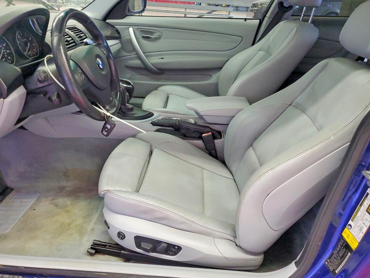 2010 Bmw 135 I Синий vin: WBAUC7C58AVK96573