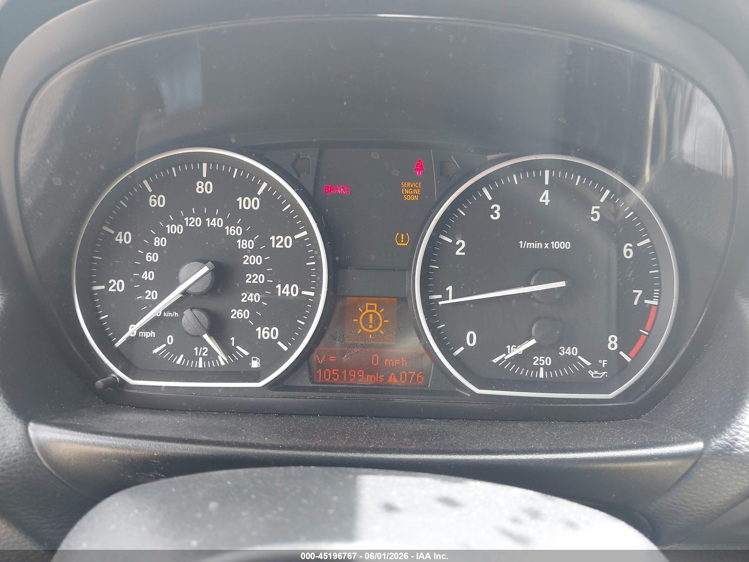 2011 Bmw 135i   White vin: WBAUC9C50BVM09655