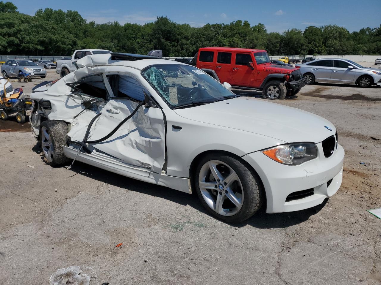 2011 Bmw 135 I White vin: WBAUC9C50BVM10451