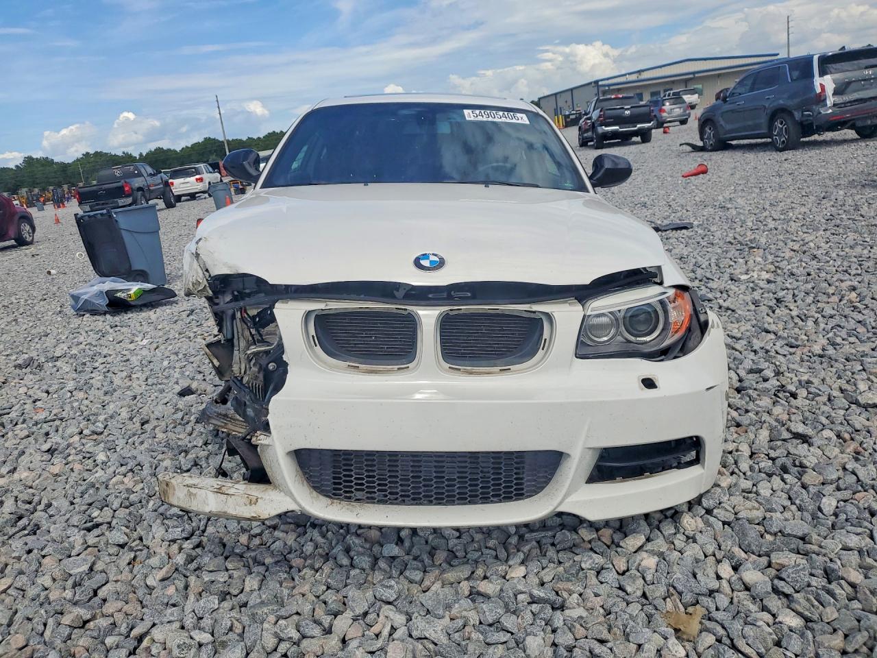 2013 Bmw 135 I White vin: WBAUC9C50DVY60006