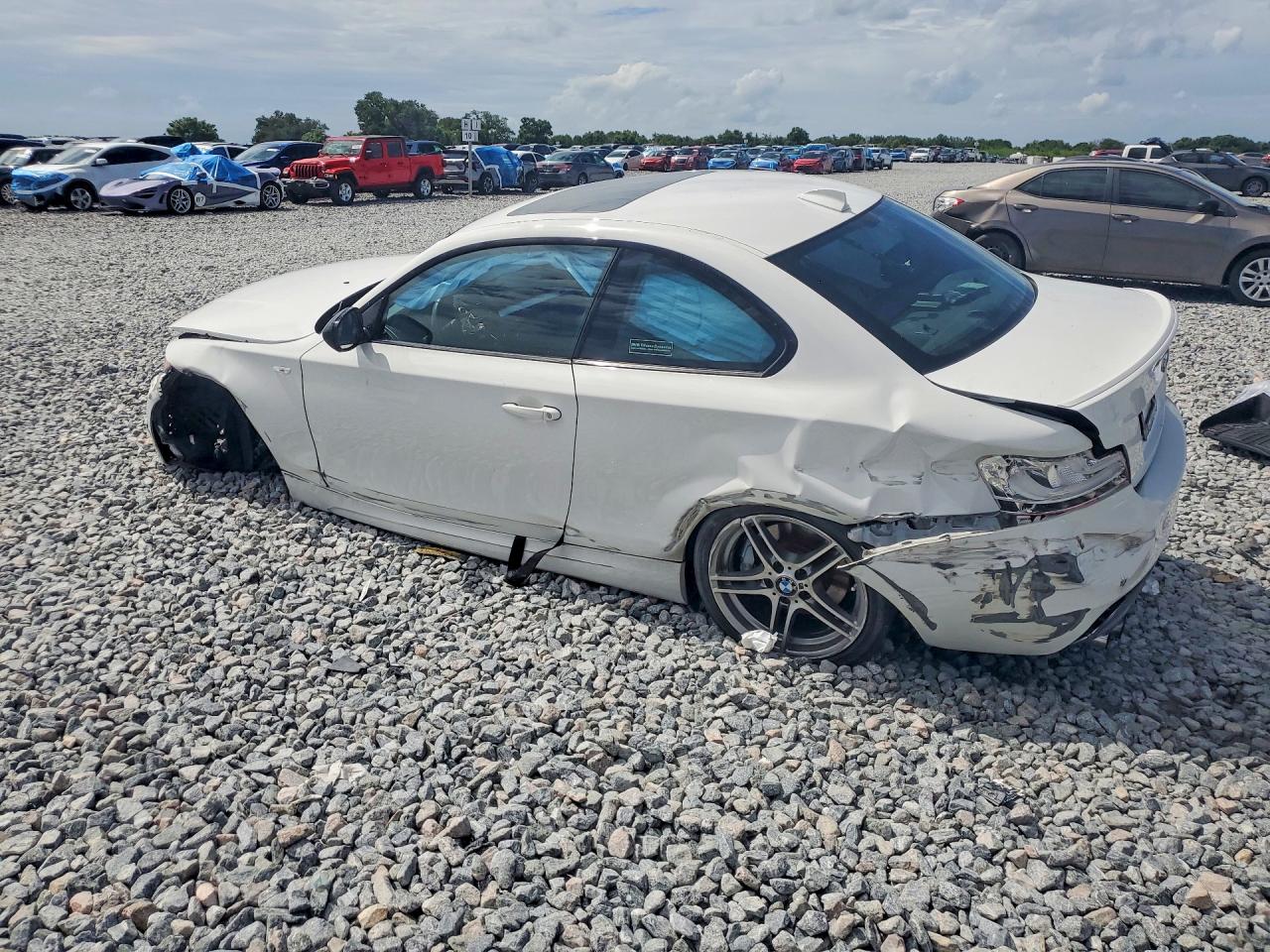 2013 Bmw 135 I White vin: WBAUC9C50DVY60006