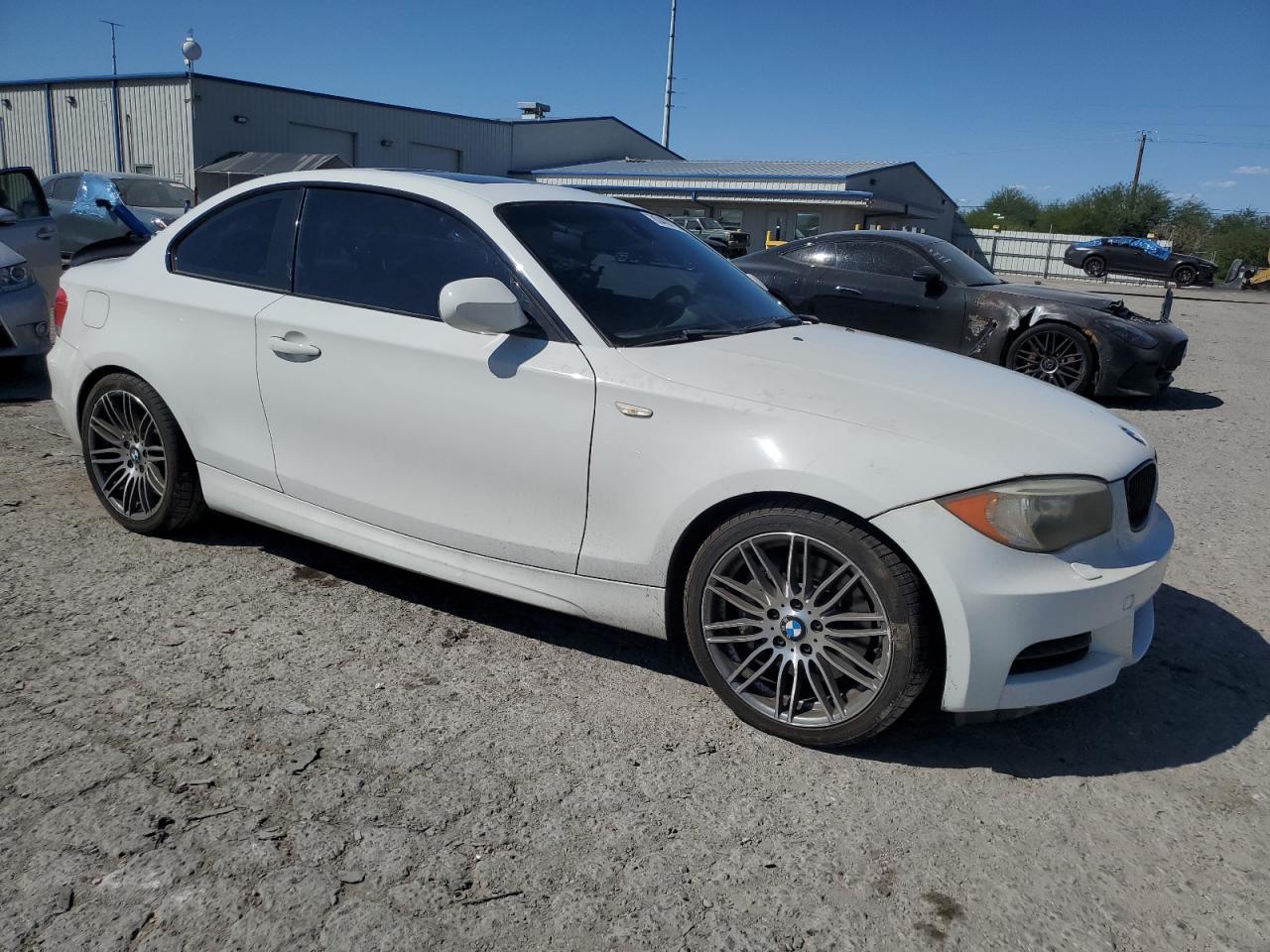2012 Bmw 135 I White vin: WBAUC9C51CVM12873