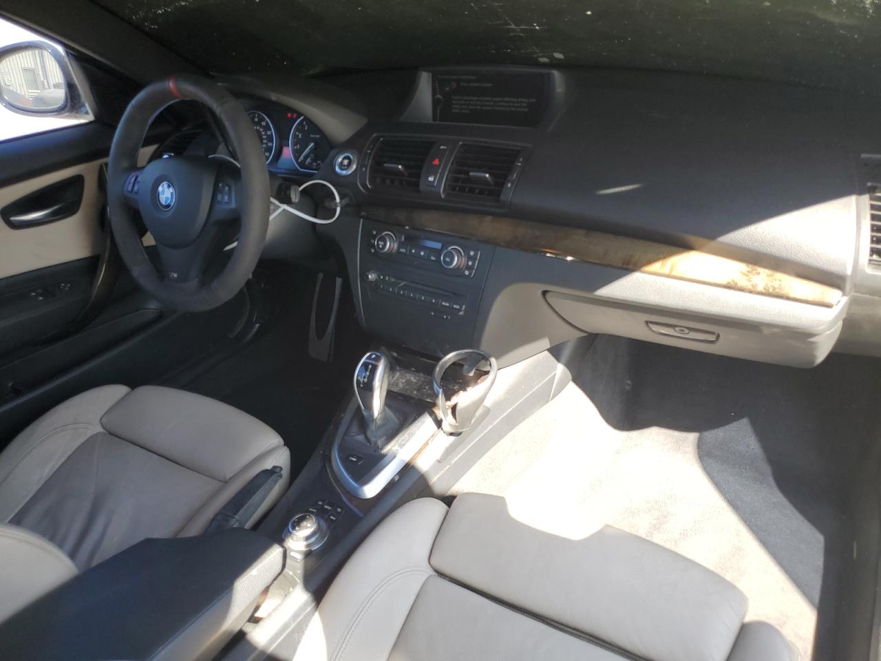 2012 Bmw 135 I White vin: WBAUC9C51CVM12873