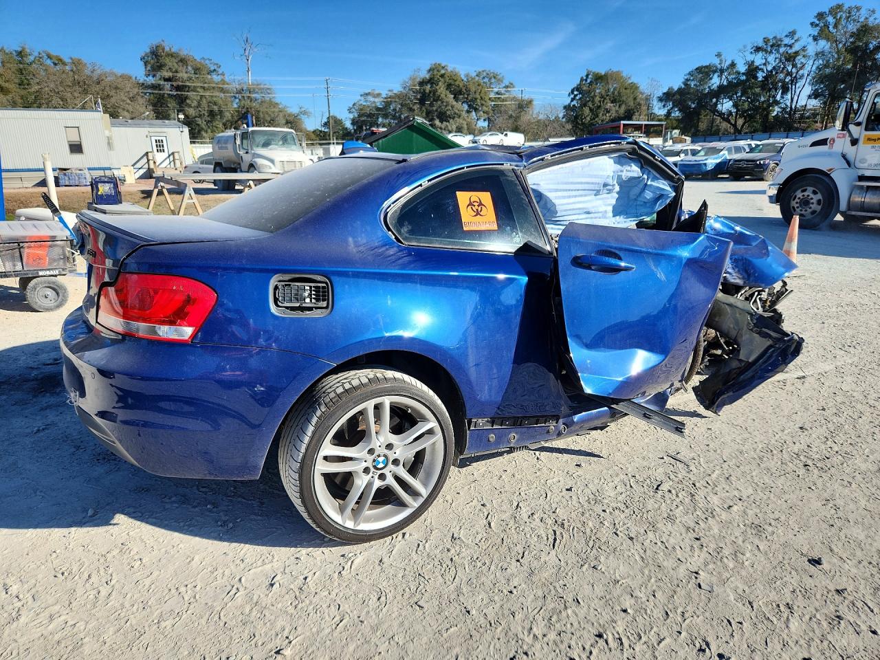 2012 Bmw 135 I Blue vin: WBAUC9C51CVM13246