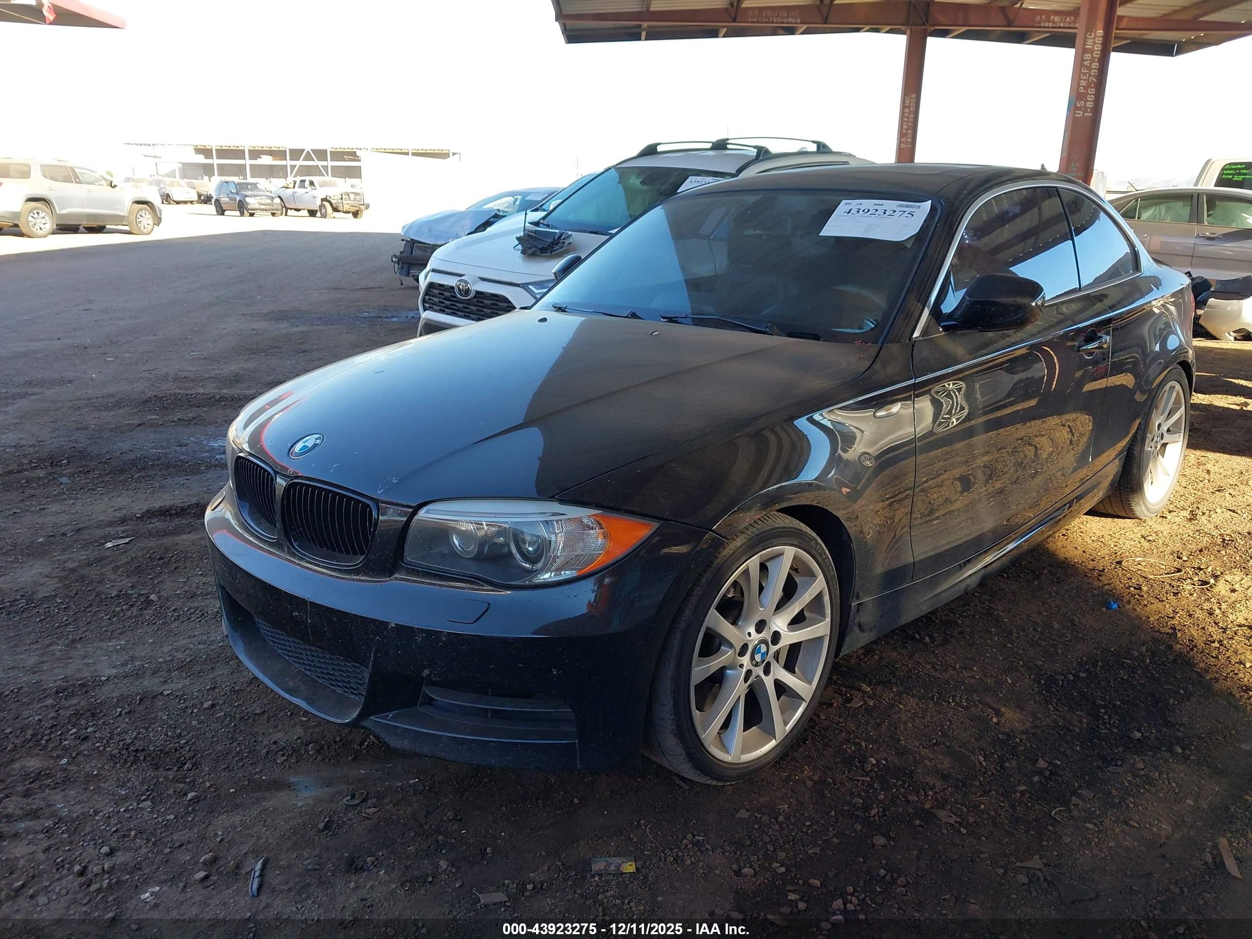 2012 Bmw 135i   Black vin: WBAUC9C52CVM11571