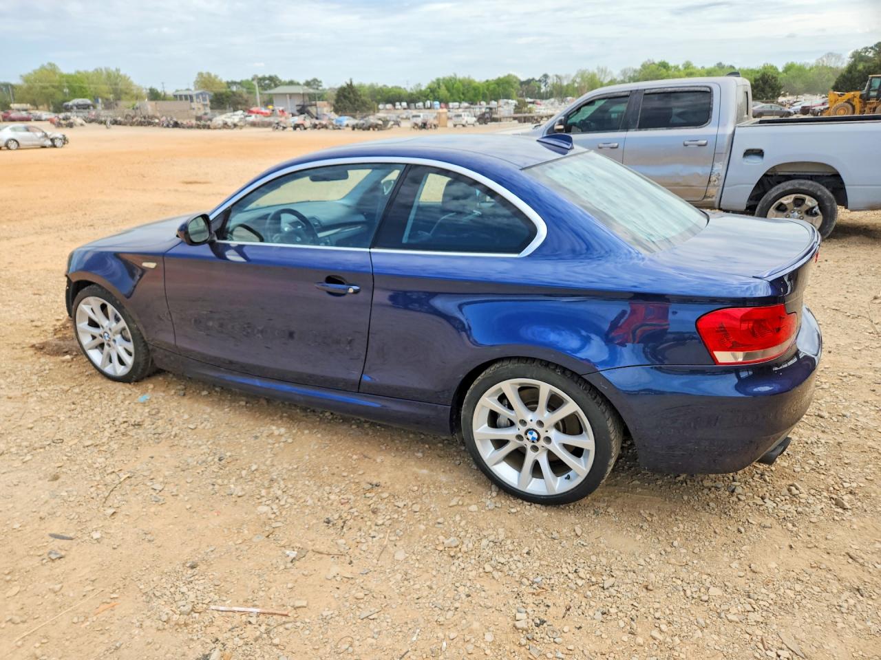 2012 Bmw 135 I Blue vin: WBAUC9C52CVM11781