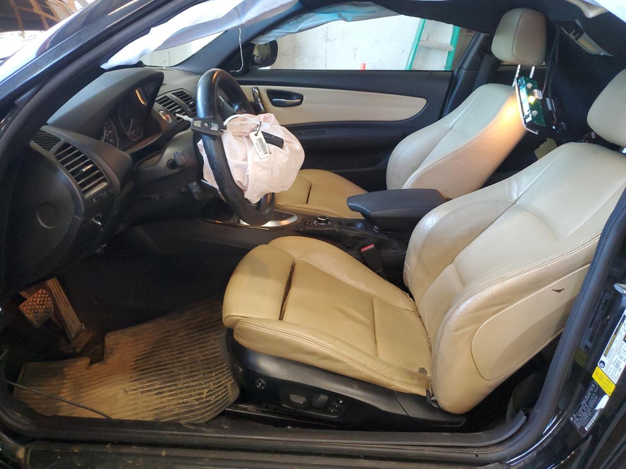 2011 Bmw 135 I Black vin: WBAUC9C53BVM10752