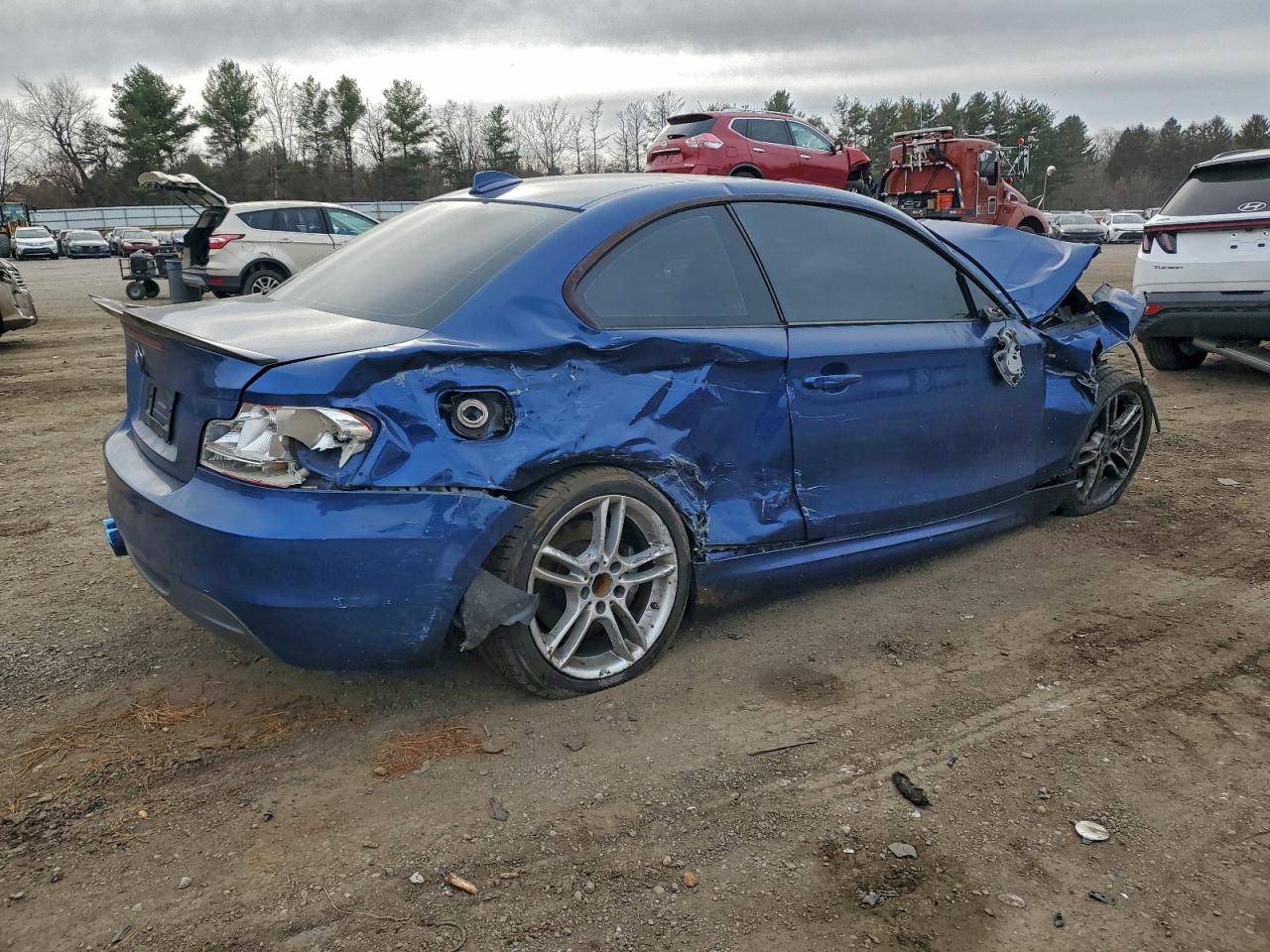 2011 Bmw 135 I Blue vin: WBAUC9C53BVM11397