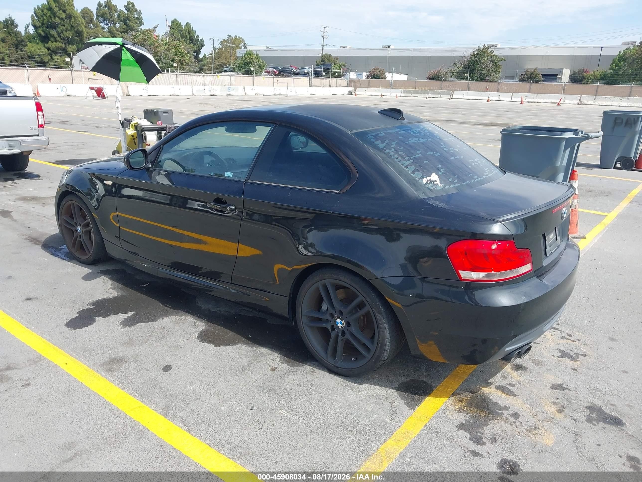 2012 Bmw 135i   Black vin: WBAUC9C53CVM13121