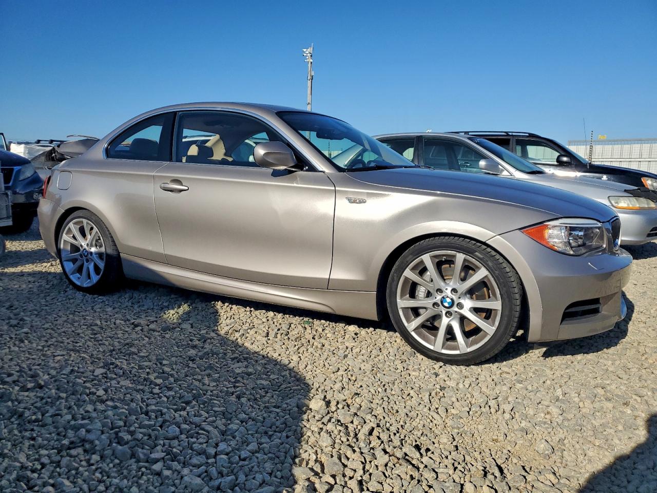 2012 Bmw 135 I Silver vin: WBAUC9C54CVM12608