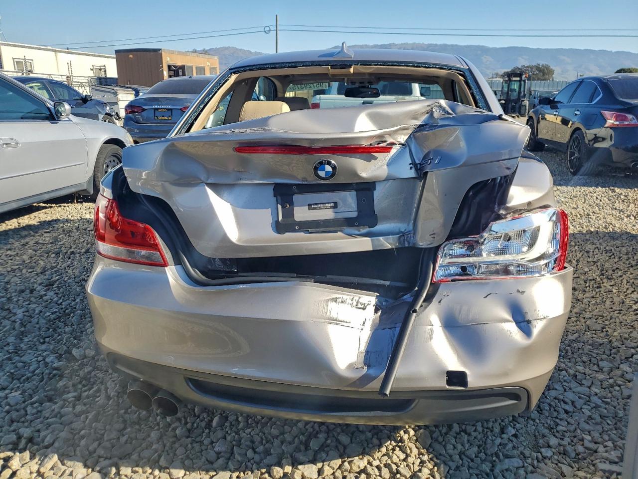 2012 Bmw 135 I Silver vin: WBAUC9C54CVM12608