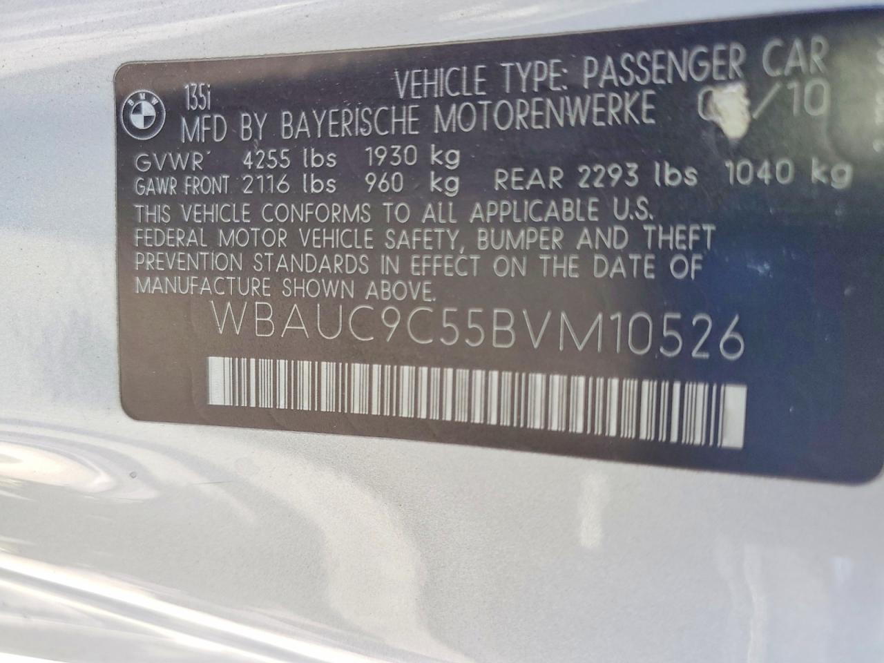 2011 Bmw 135 I Silver vin: WBAUC9C55BVM10526