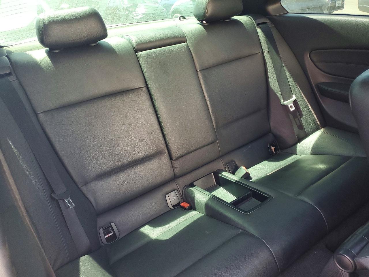 2011 Bmw 135 I Silver vin: WBAUC9C55BVM10526