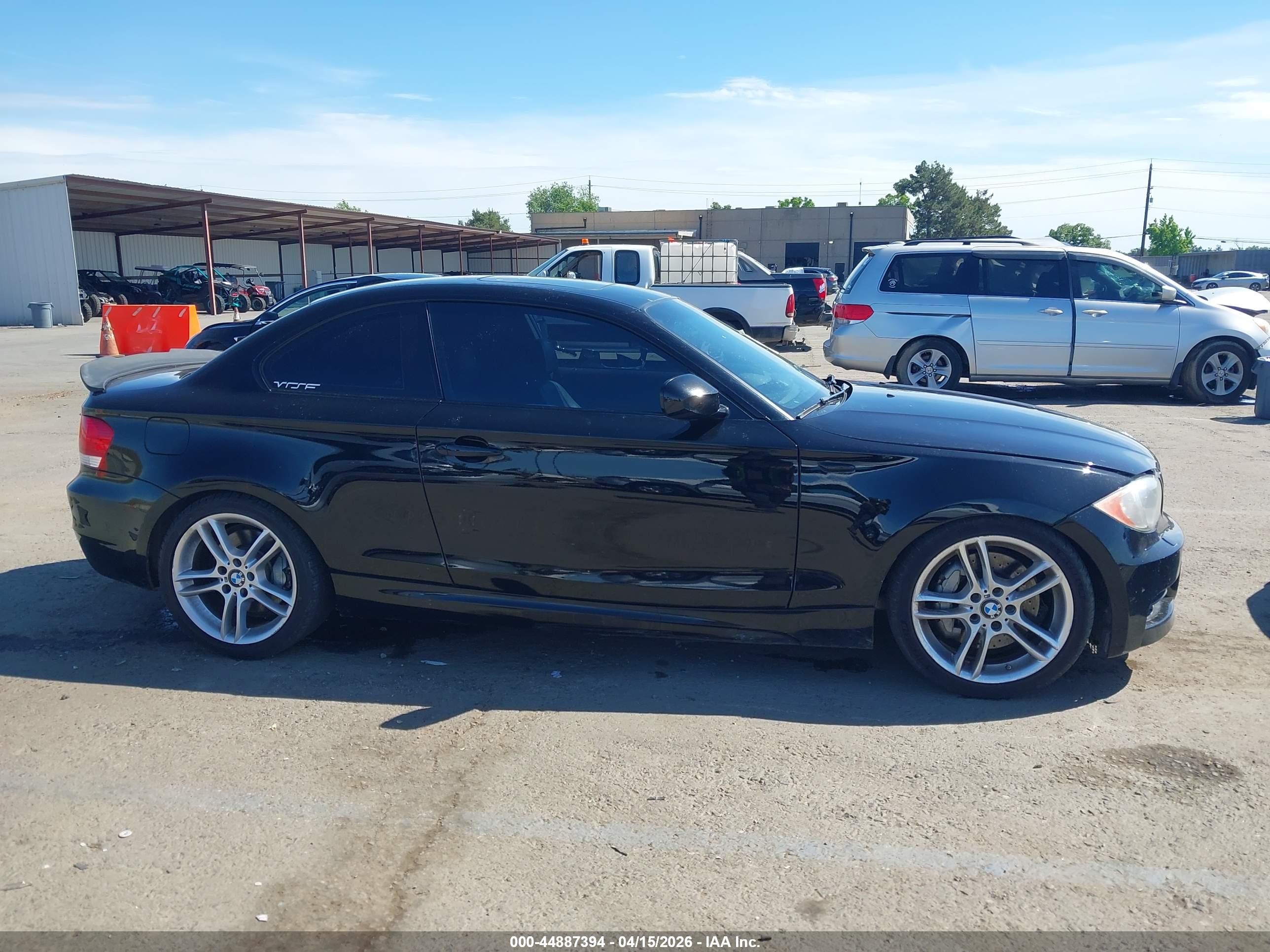 2011 Bmw 135i   Black vin: WBAUC9C55BVM11076