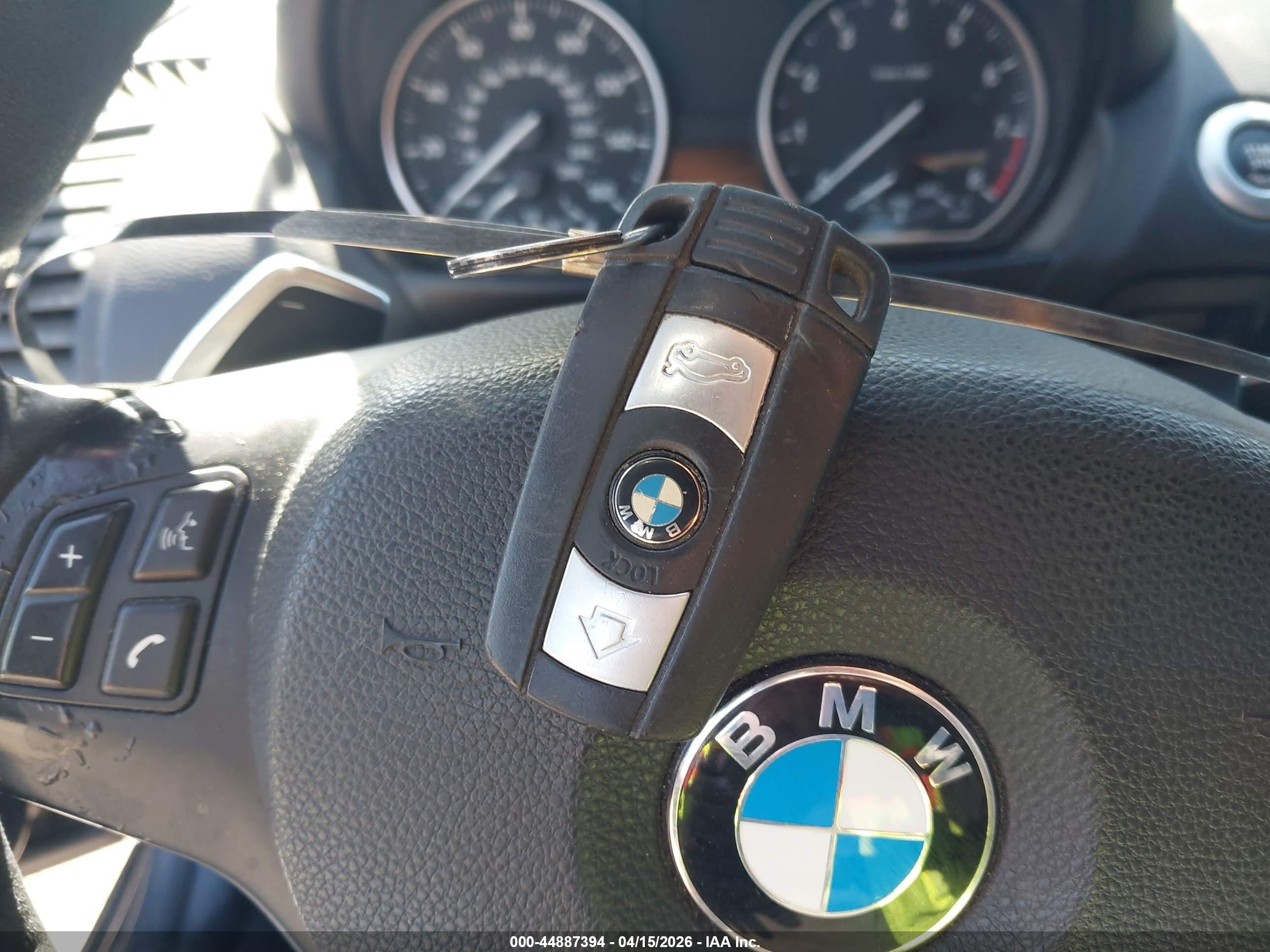 2011 Bmw 135i   Black vin: WBAUC9C55BVM11076