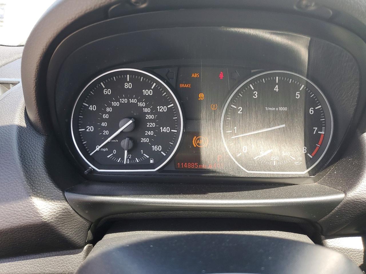 2013 Bmw 135 I Серебряный vin: WBAUC9C55DVY60258