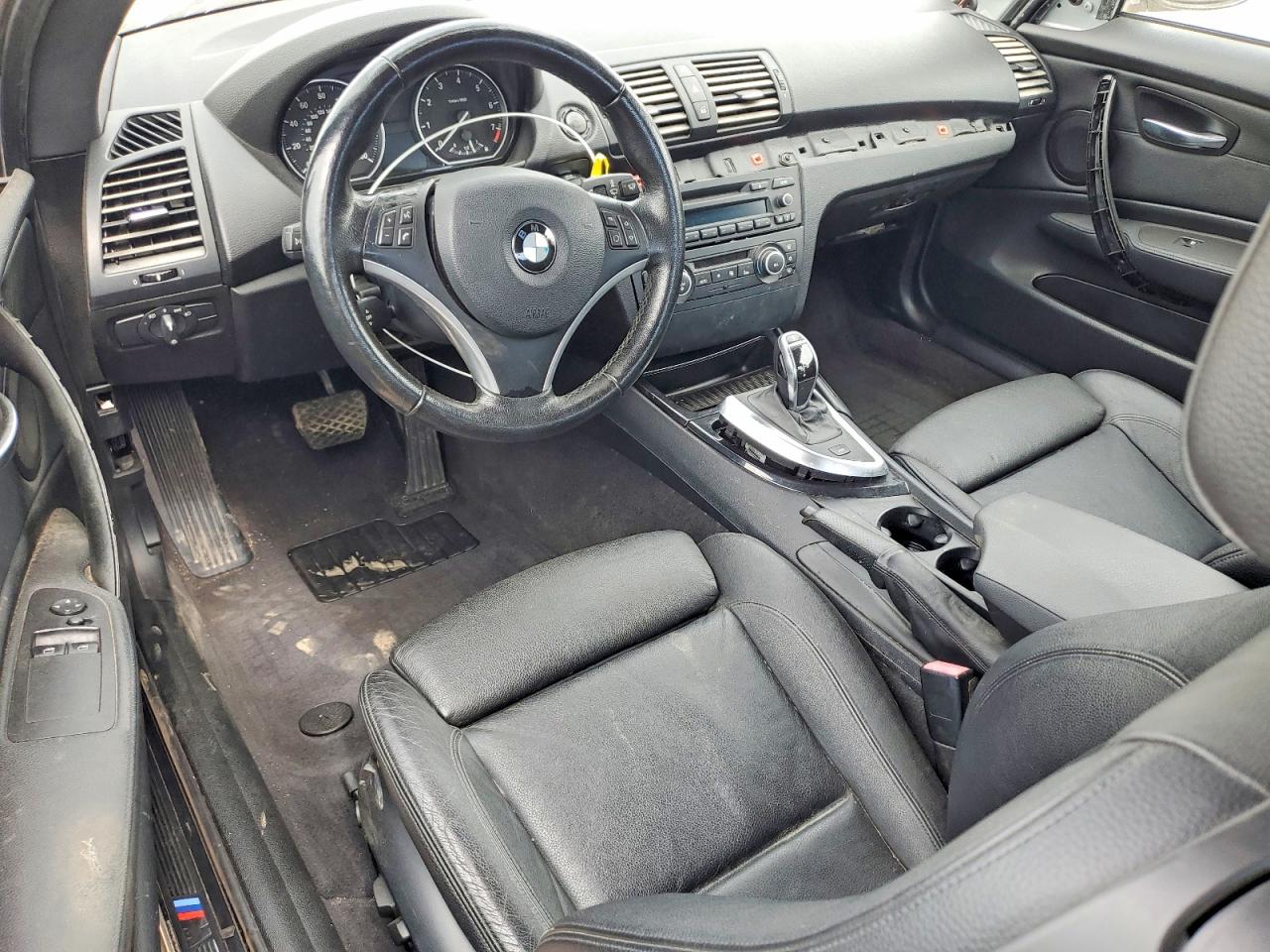 2011 Bmw 135 I Silver vin: WBAUC9C56BVM10082