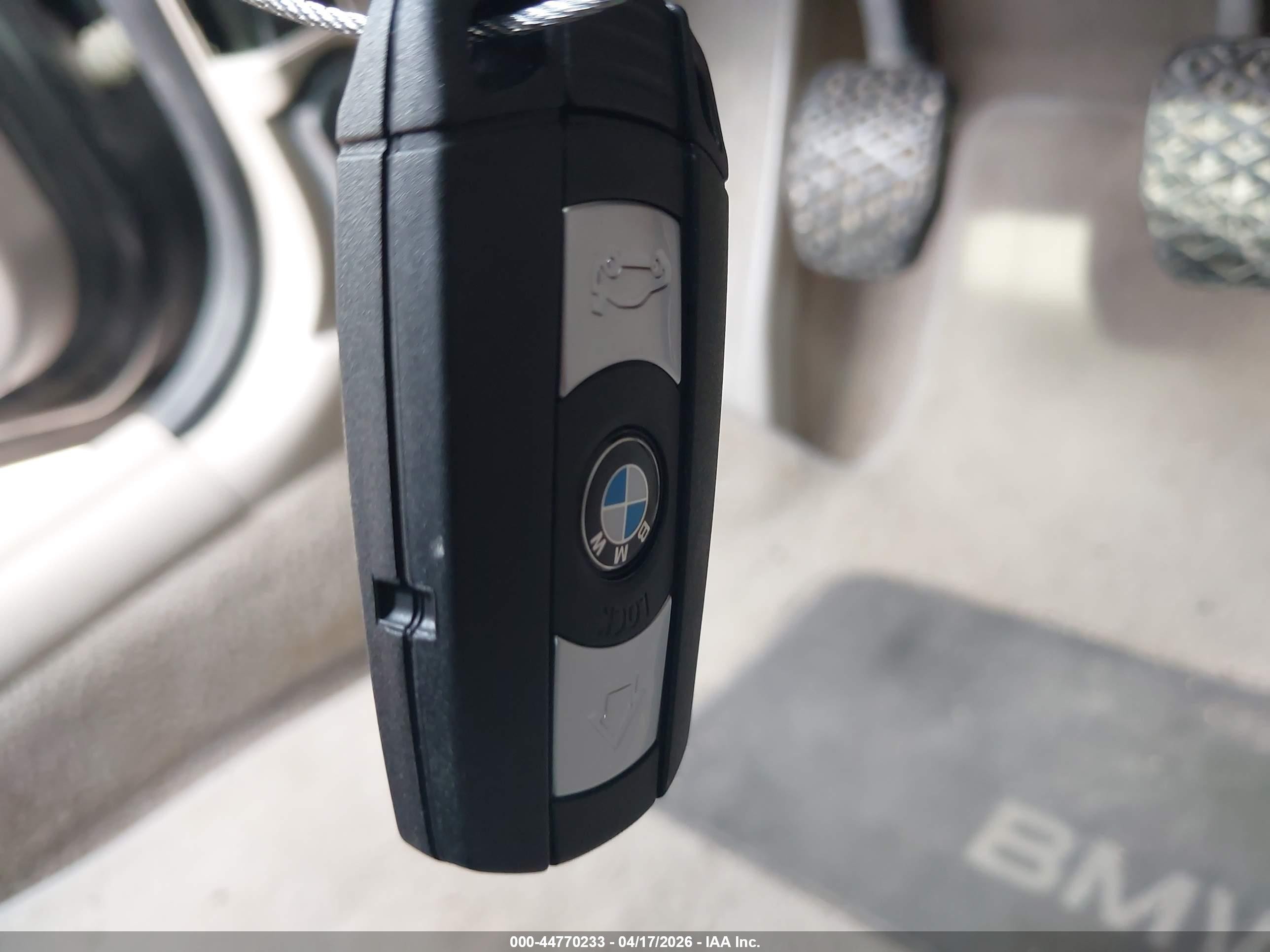 2012 Bmw 135i   Black vin: WBAUC9C56CVM12352
