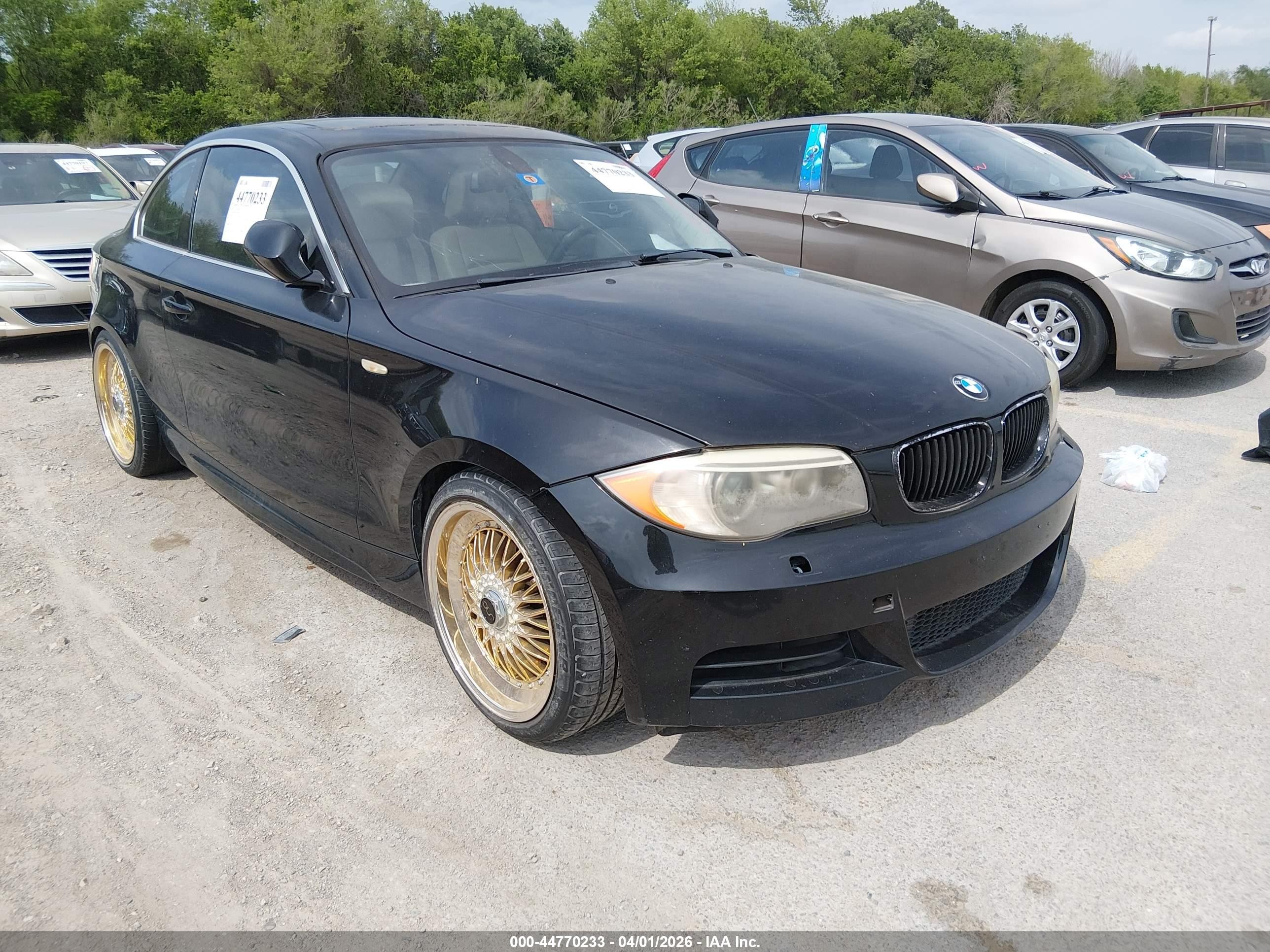 2012 Bmw 135i   Black vin: WBAUC9C56CVM12352