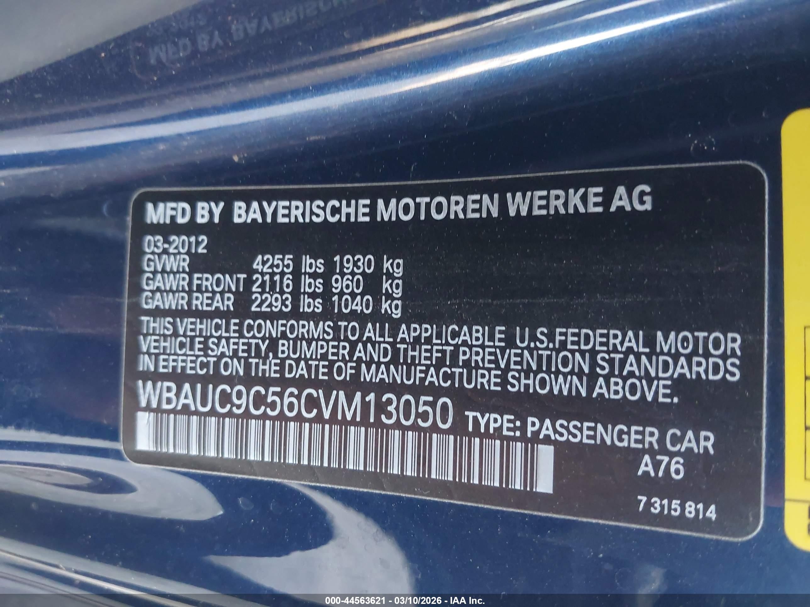 2012 Bmw 135i   Blue vin: WBAUC9C56CVM13050