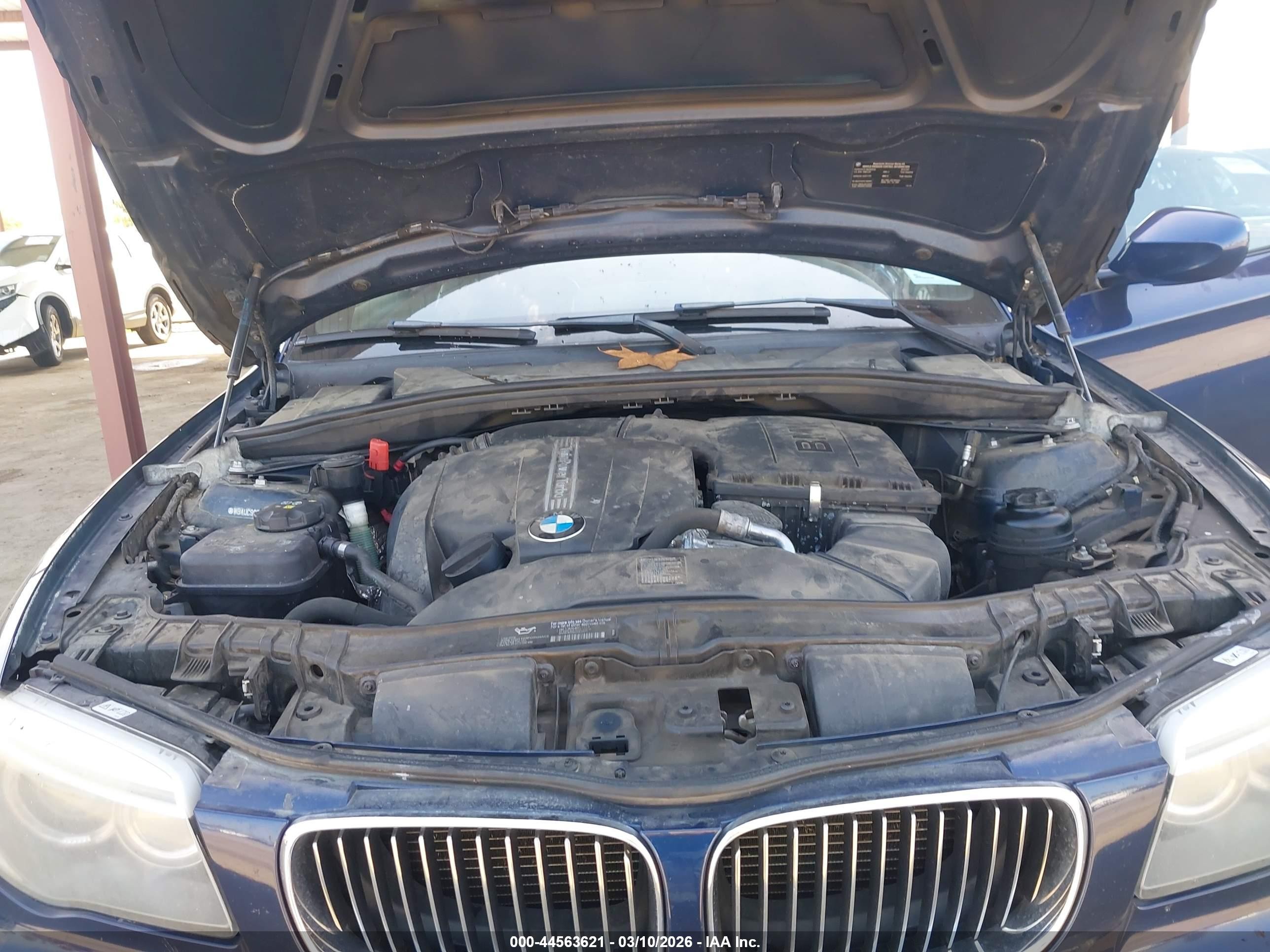 2012 Bmw 135i   Blue vin: WBAUC9C56CVM13050