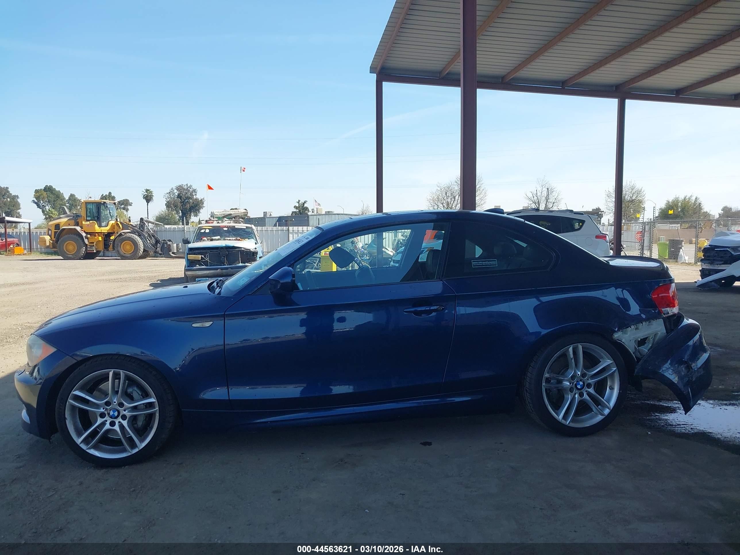 2012 Bmw 135i   Blue vin: WBAUC9C56CVM13050