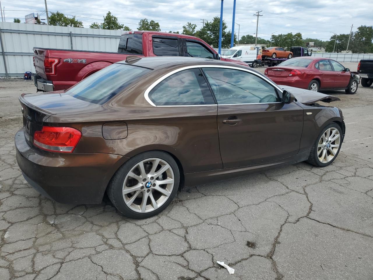 2012 Bmw 135 I Brown vin: WBAUC9C58CVM12403