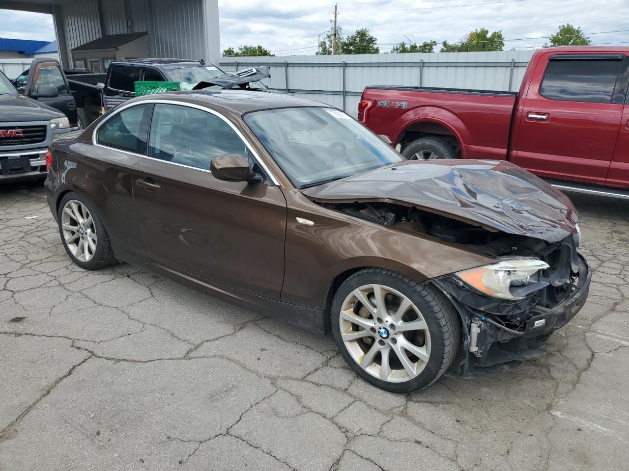 2012 Bmw 135 I Brown vin: WBAUC9C58CVM12403