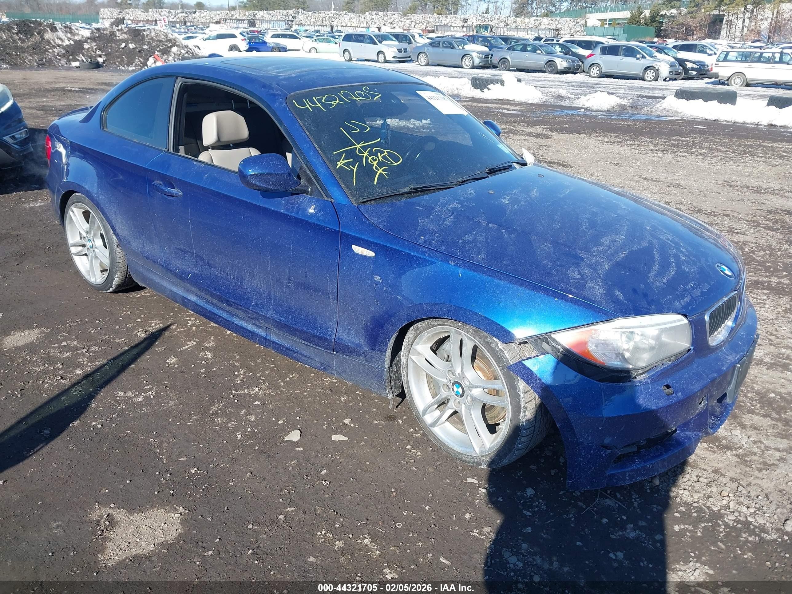 2013 Bmw 135i   Blue vin: WBAUC9C58DVY60285
