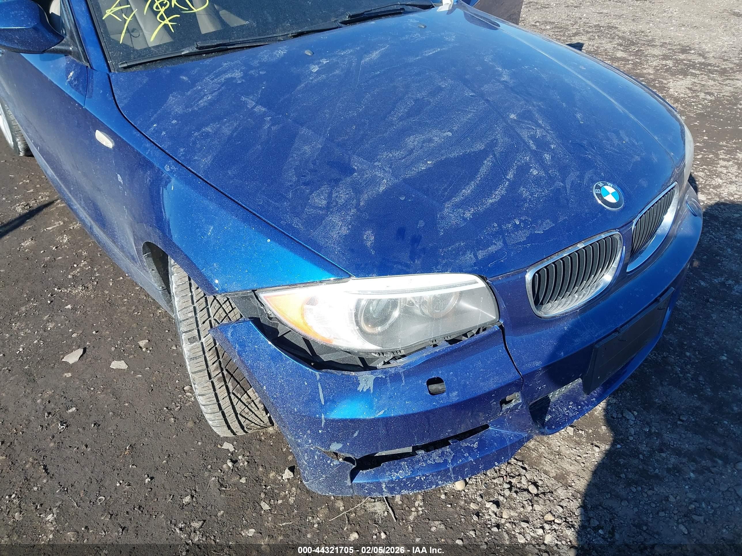 2013 Bmw 135i   Blue vin: WBAUC9C58DVY60285