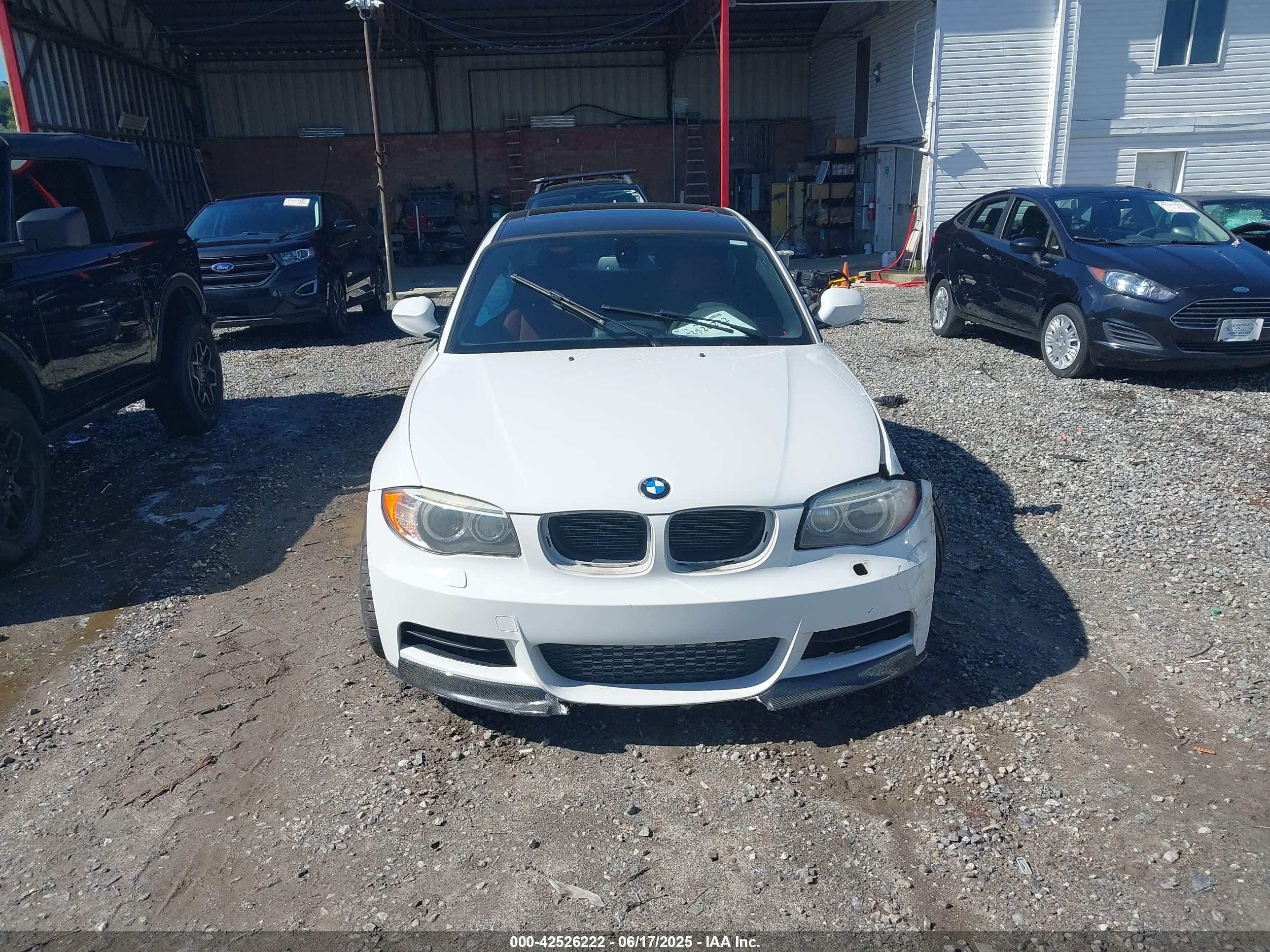 2013 Bmw 135i   White vin: WBAUC9C59DVM13710