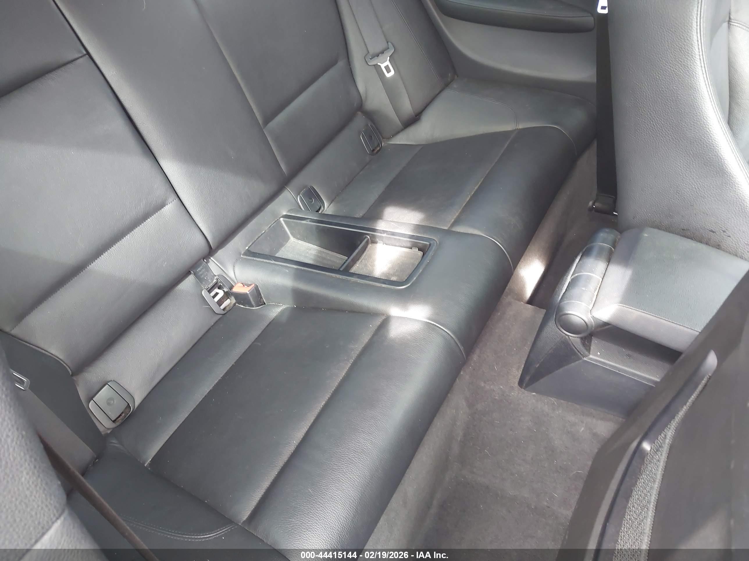 2013 Bmw 135i   White vin: WBAUC9C59DVM13772
