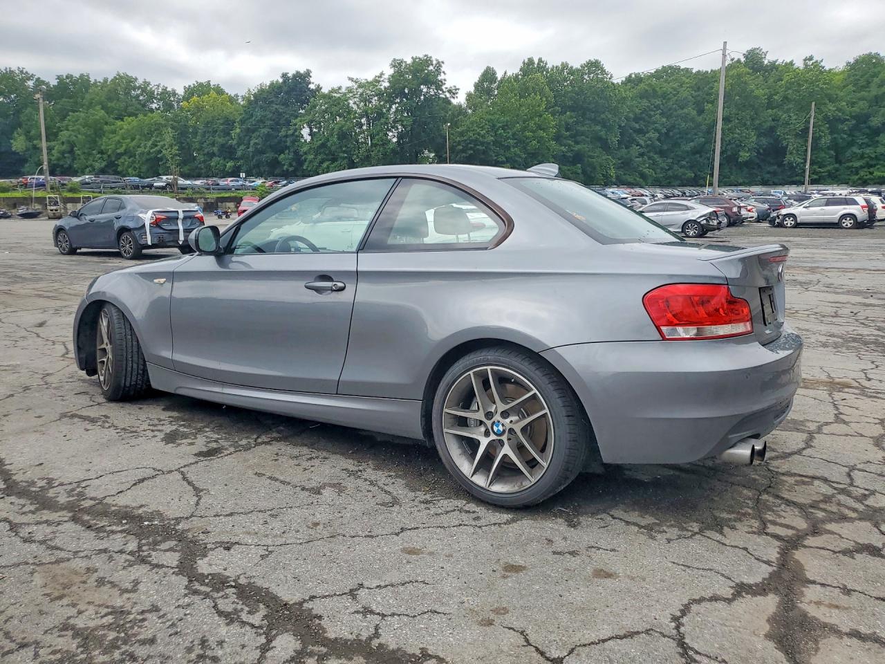 2013 Bmw 135 I Gray vin: WBAUC9C59DVY60165