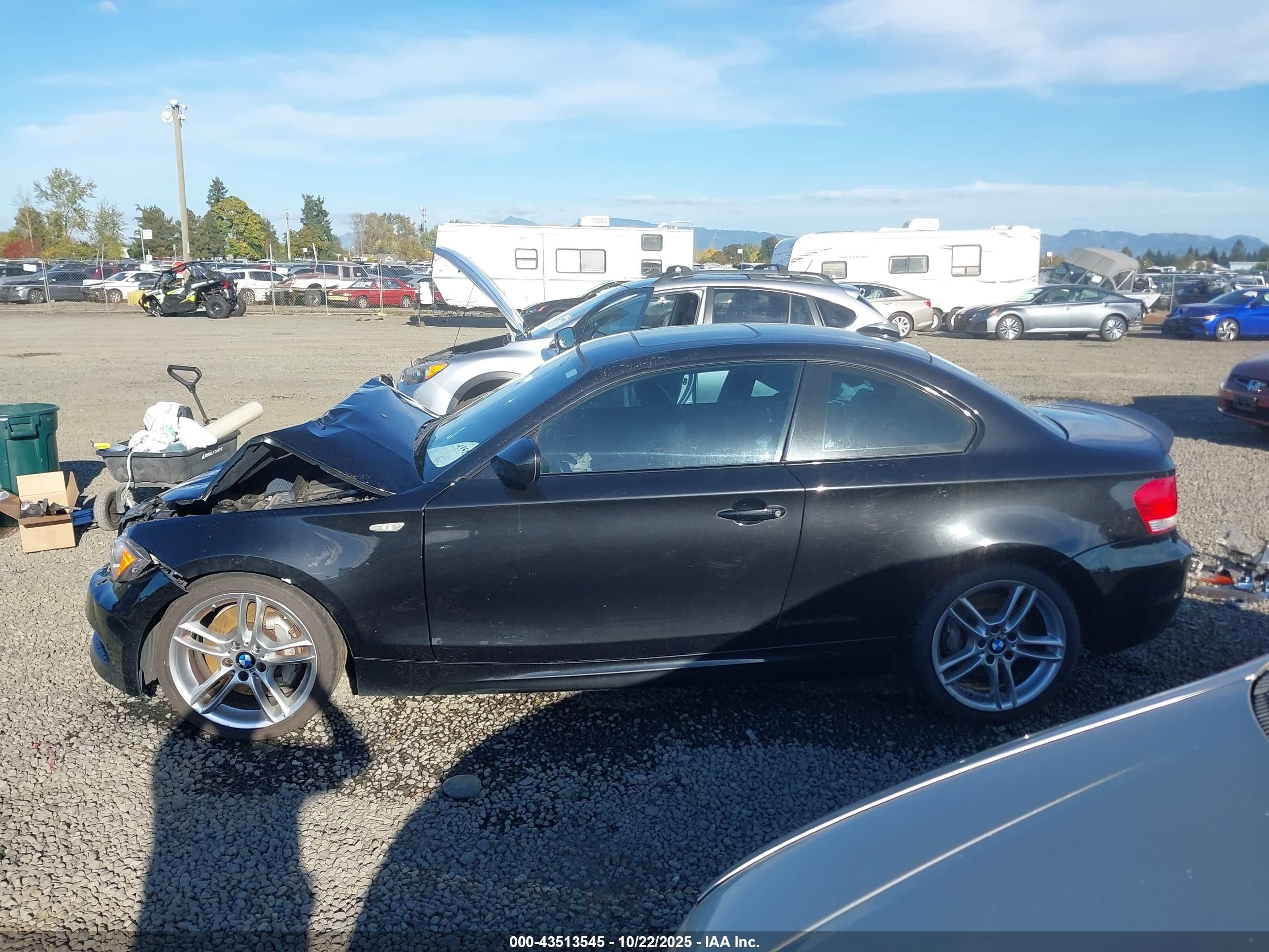 2011 Bmw 135i   Black vin: WBAUC9C5XBVM10182