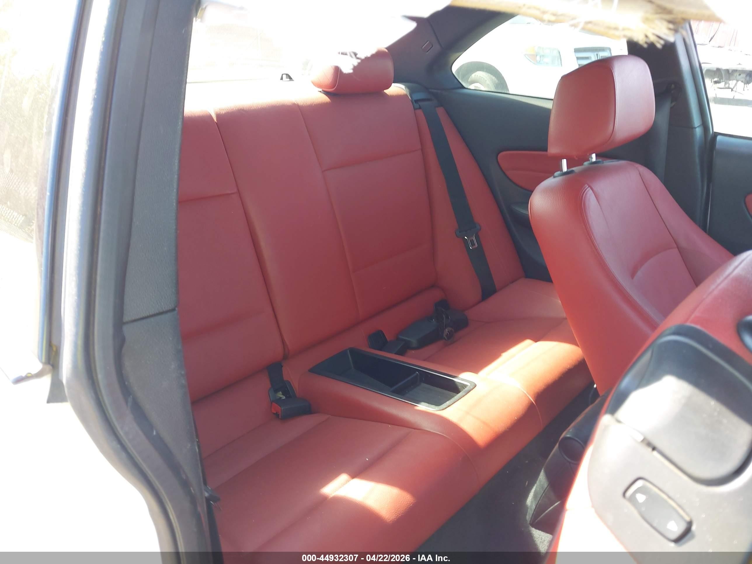 2013 Bmw 135i White vin: WBAUC9C5XDVM13358