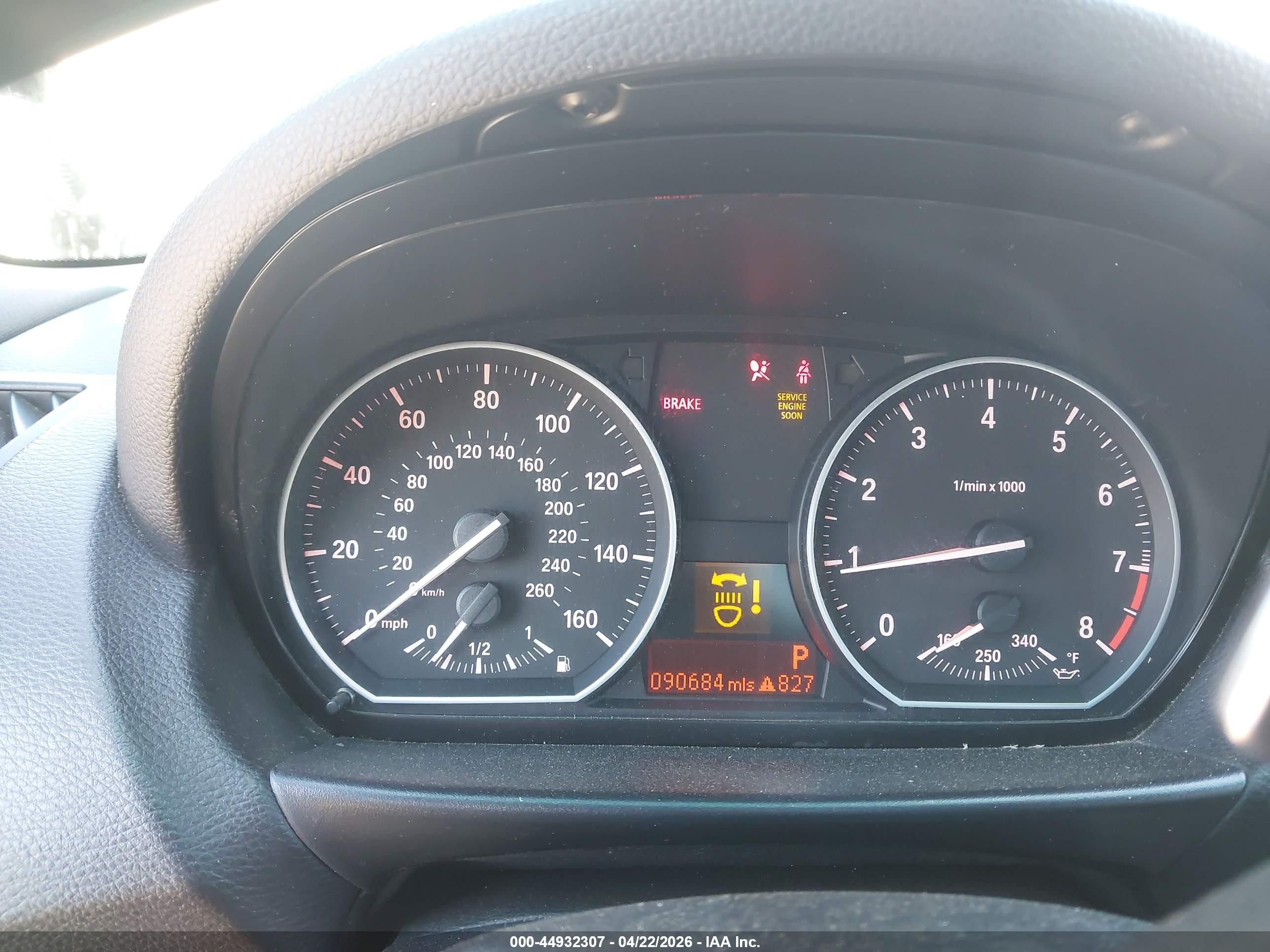 2013 Bmw 135i White vin: WBAUC9C5XDVM13358