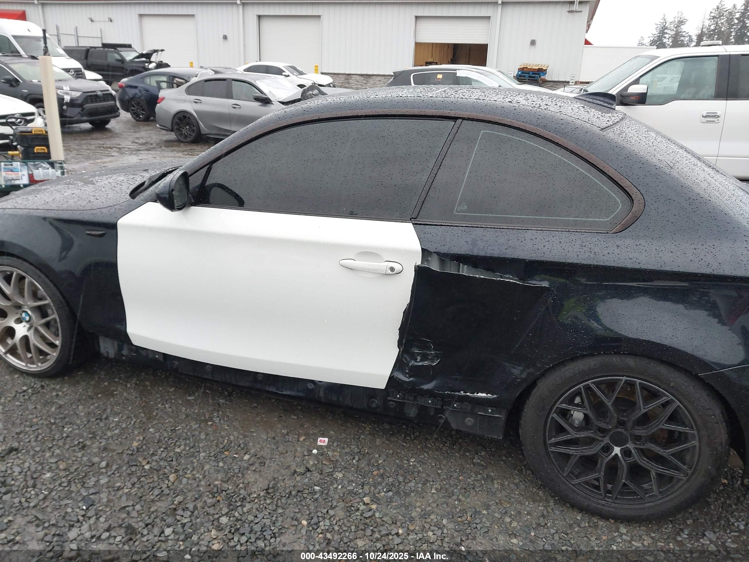 2013 Bmw 135i   Dark Blue vin: WBAUC9C5XDVY60353