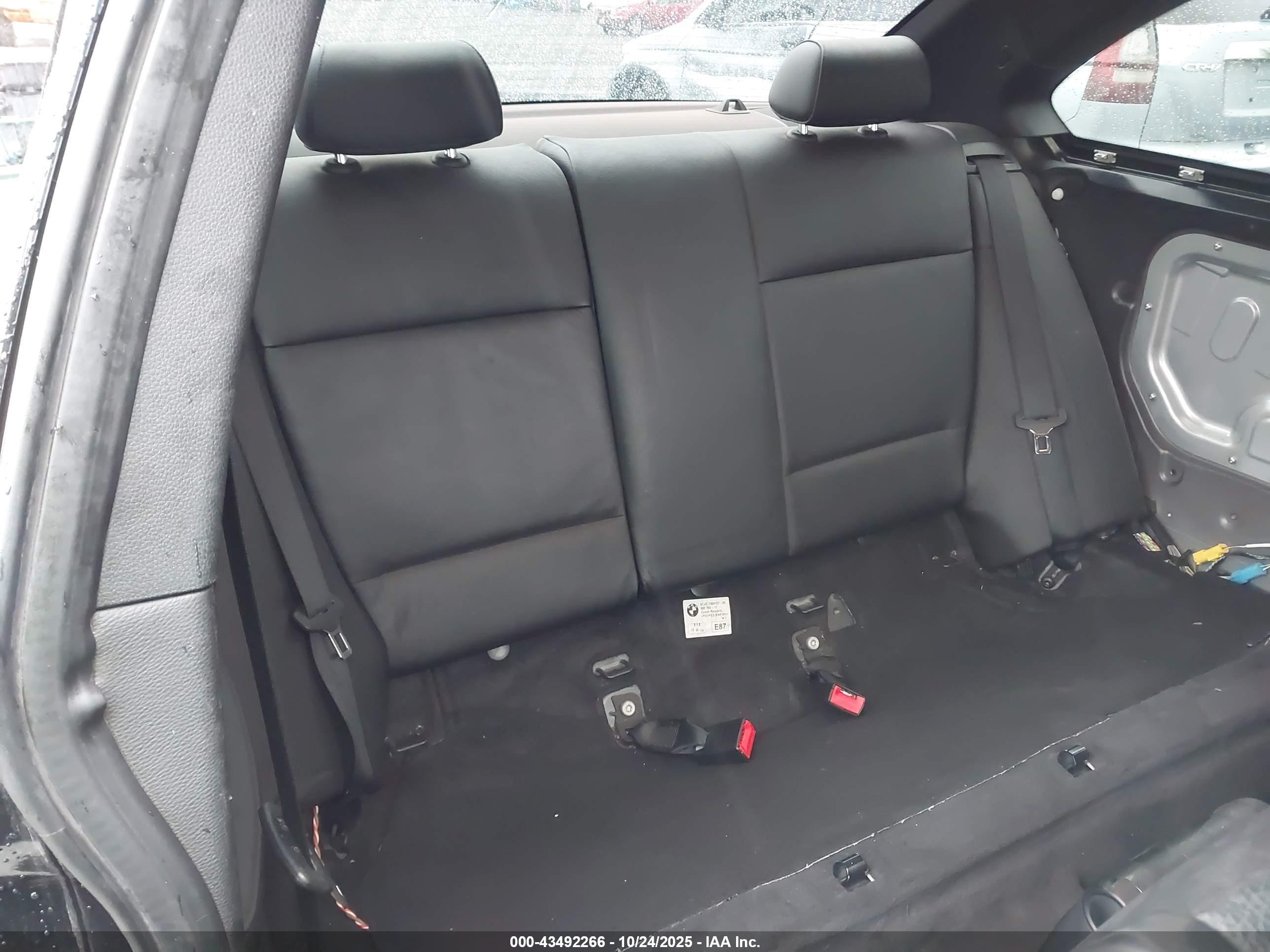 2013 Bmw 135i   Dark Blue vin: WBAUC9C5XDVY60353