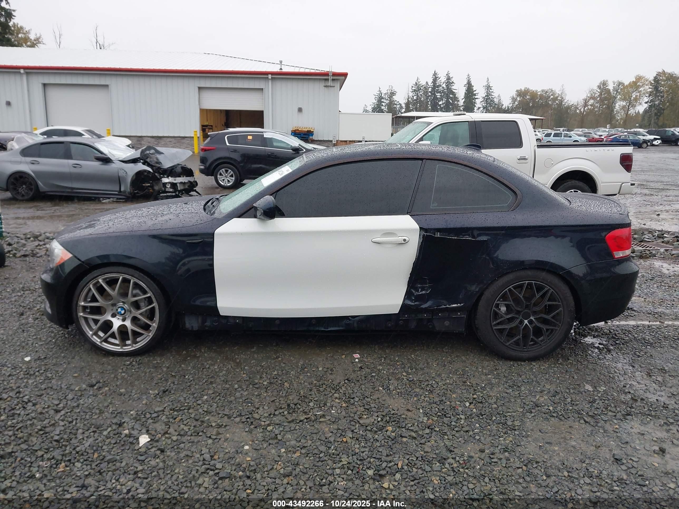 2013 Bmw 135i   Dark Blue vin: WBAUC9C5XDVY60353
