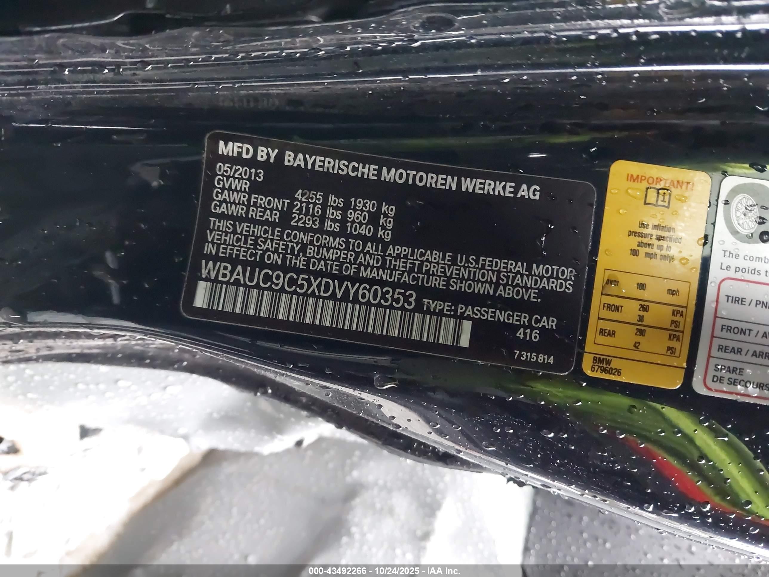 2013 Bmw 135i   Dark Blue vin: WBAUC9C5XDVY60353