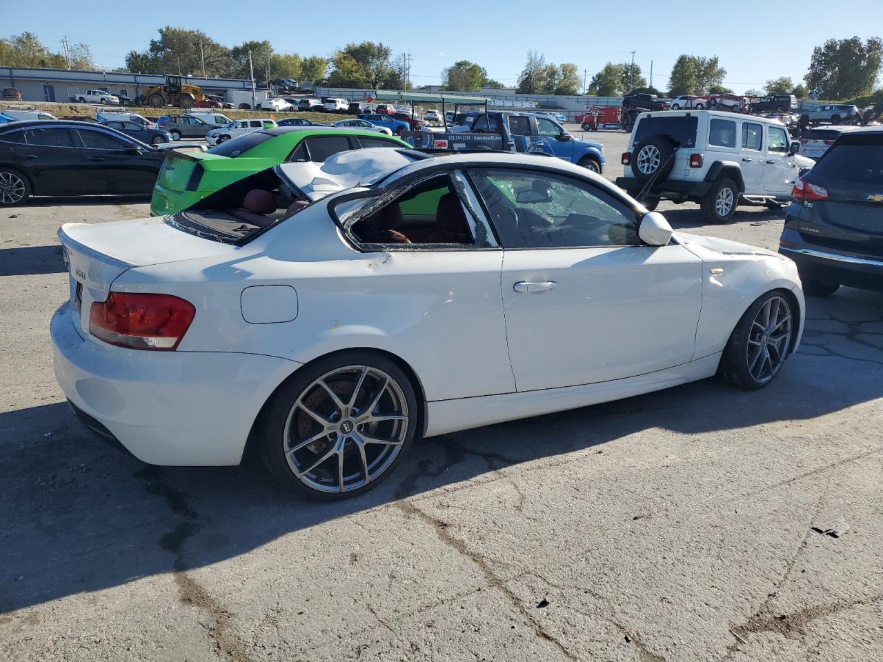 2013 Bmw 135 I White vin: WBAUC9C5XDVY60840