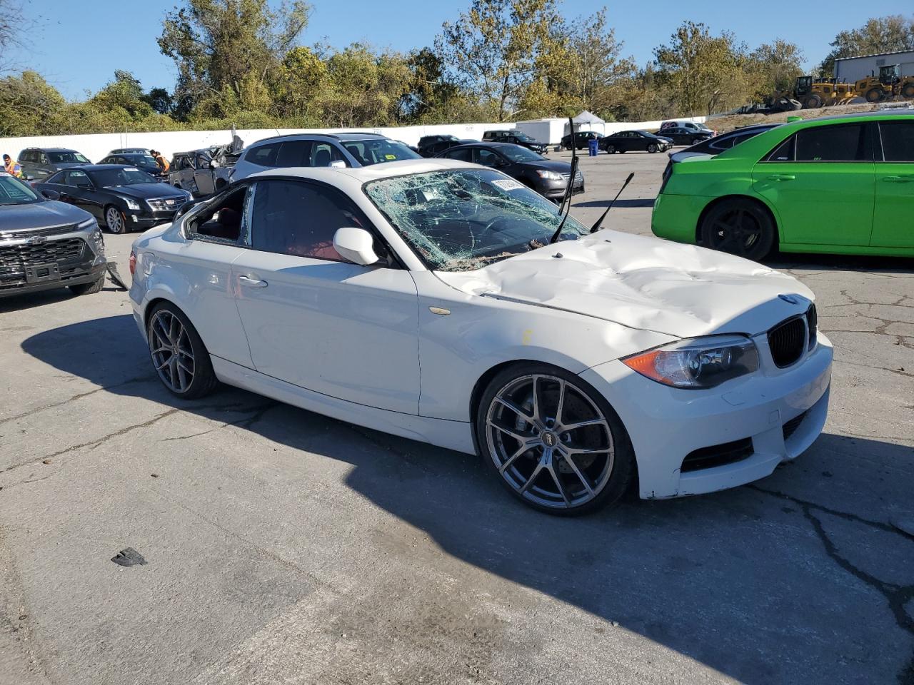 2013 Bmw 135 I White vin: WBAUC9C5XDVY60840