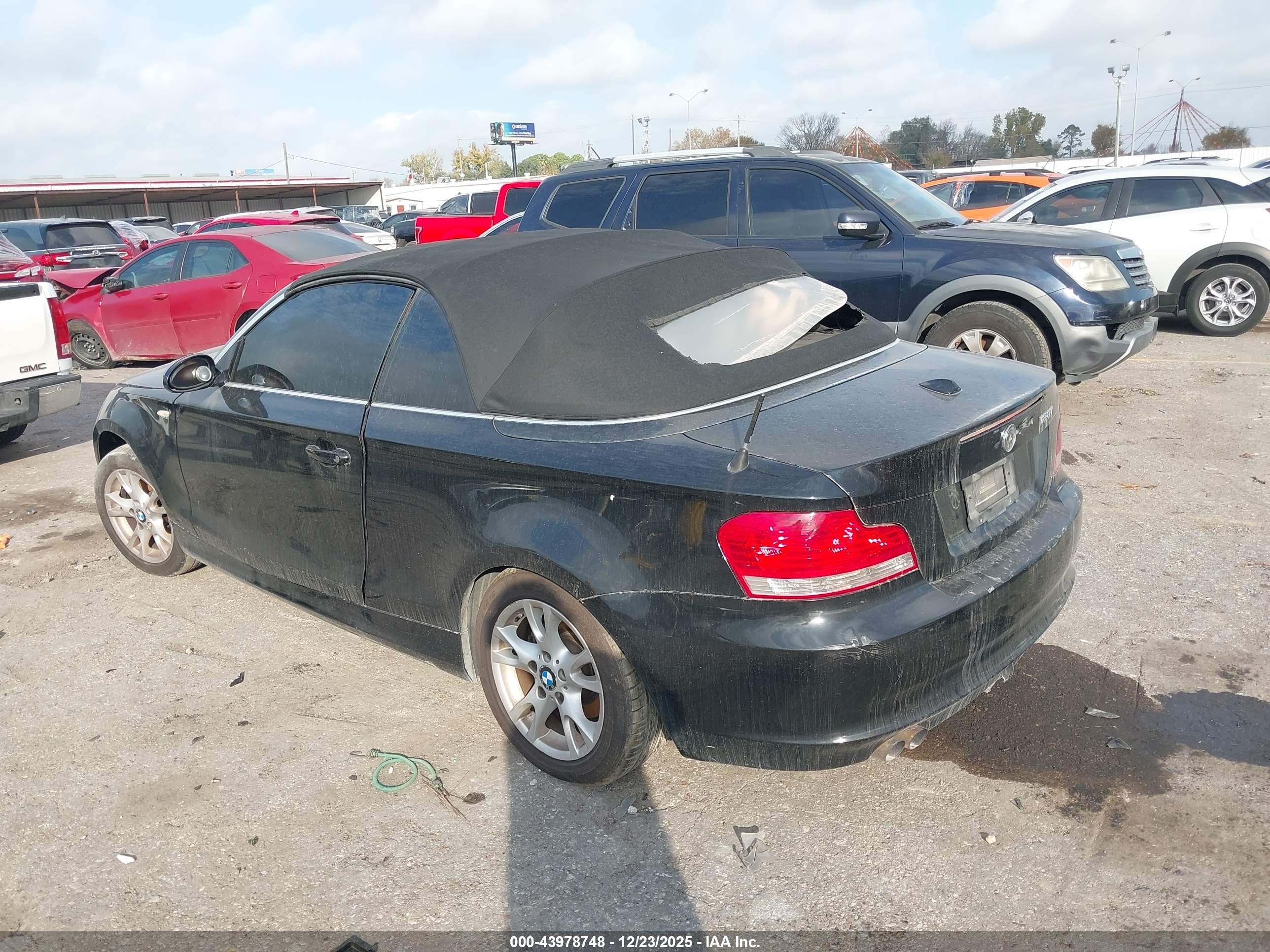 2009 Bmw 128i   Black vin: WBAUL73509VJ75631