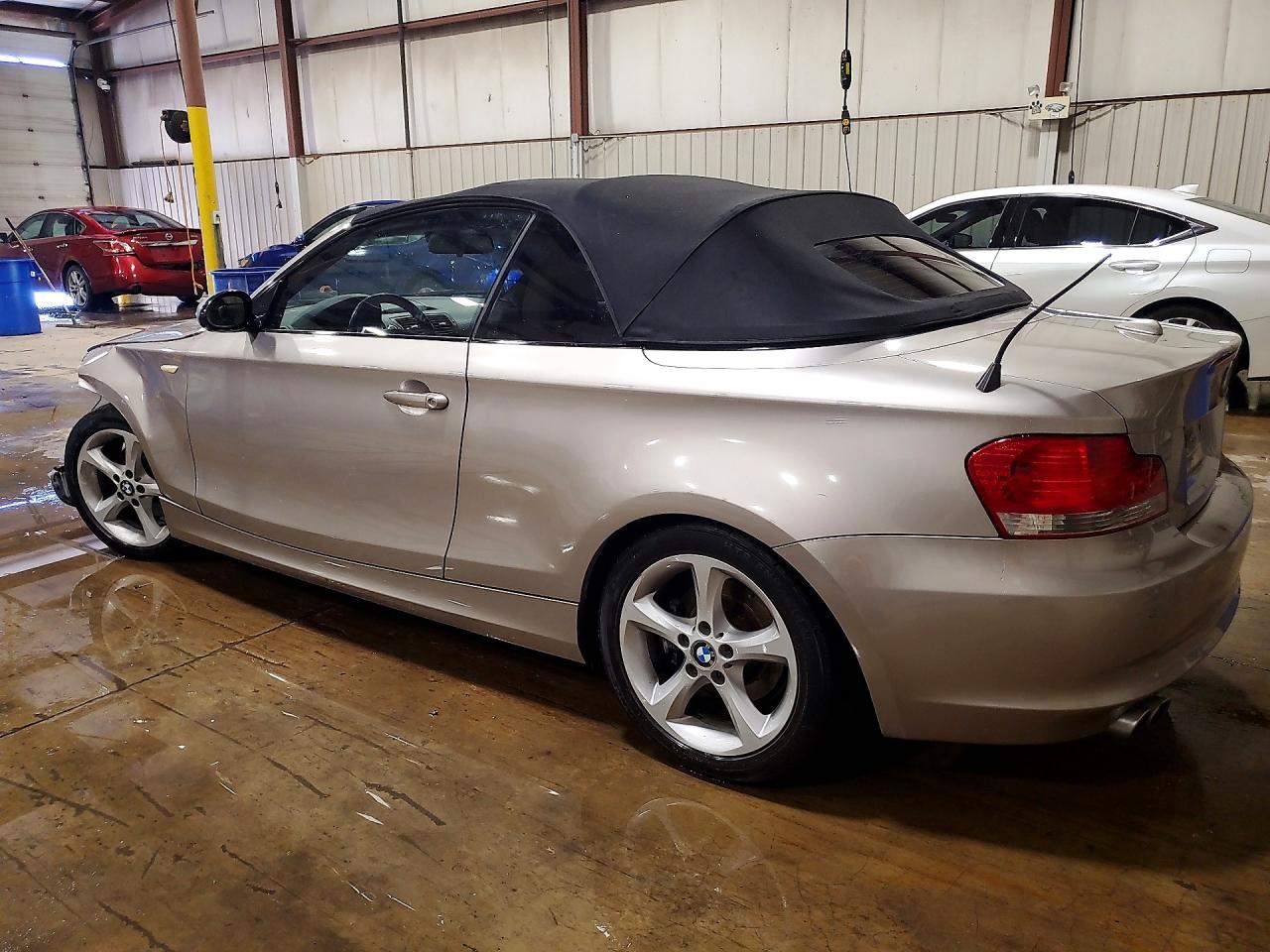 2008 Bmw 128 I Серебряный vin: WBAUL73528VE88164