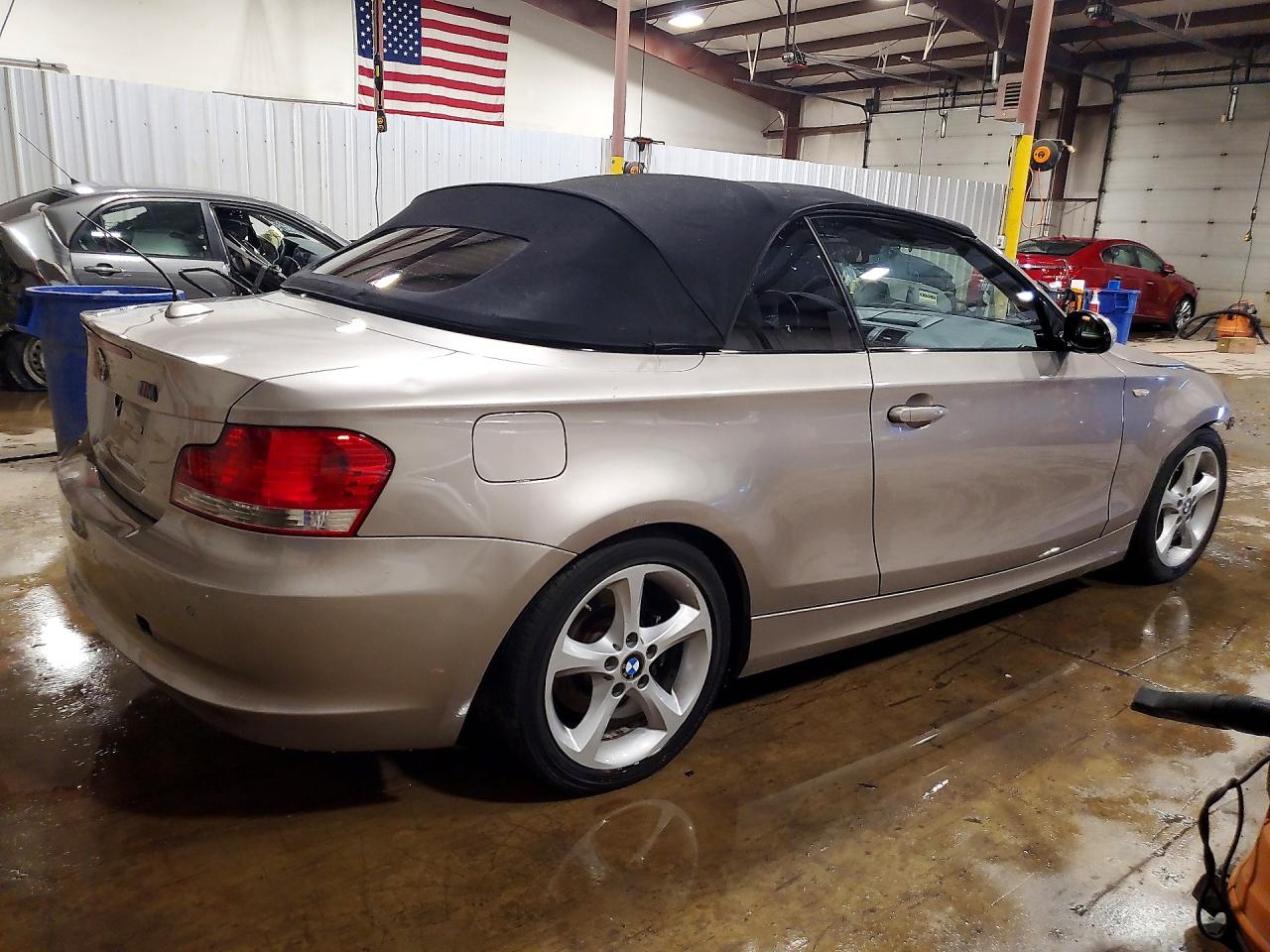 2008 Bmw 128 I Серебряный vin: WBAUL73528VE88164