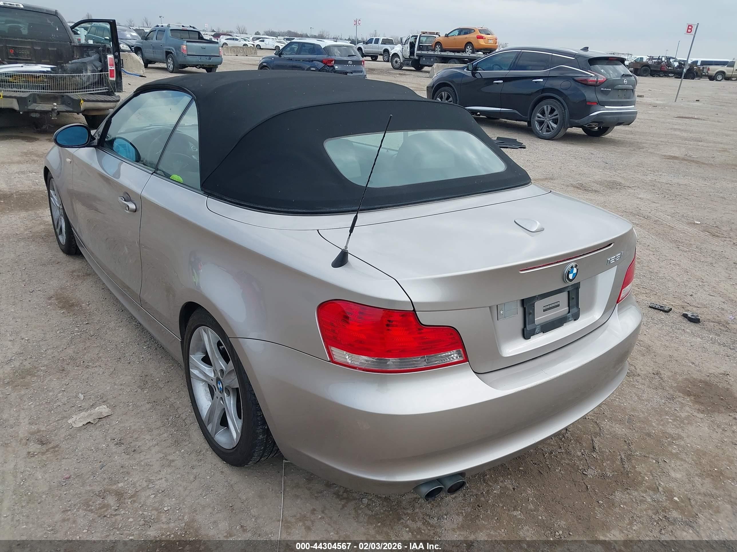 2008 Bmw 128i   Gray vin: WBAUL73528VJ73927